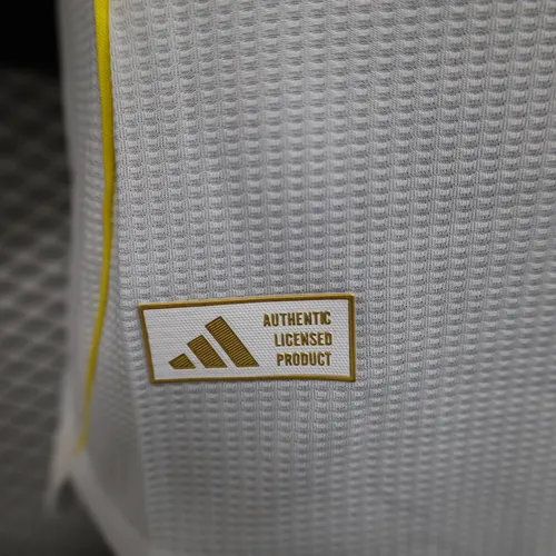 2025/2026 Maillot Domicile Version Joueur Real Madrid Qualité Thaï — view 9