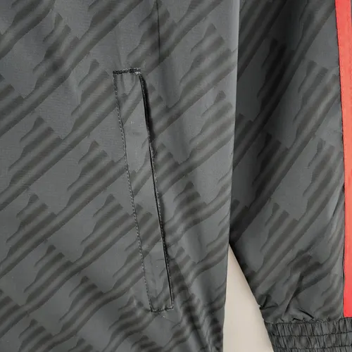 2022/2023 Manchester United Windbreaker Black Red Edge — view 8