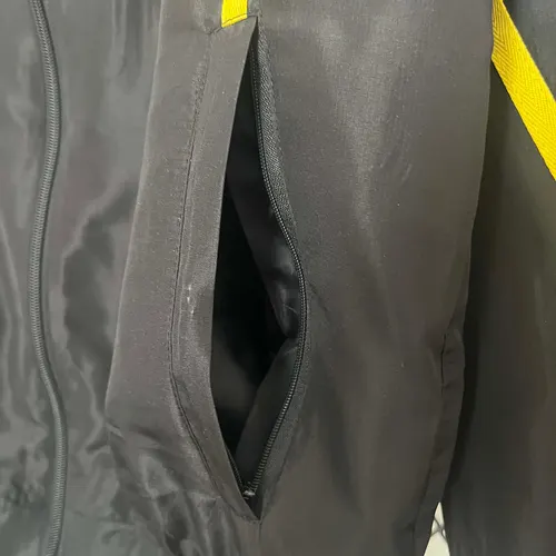 2024/2025 Dortmund Windbreaker Black Football Shirt AAA fan-grade Set — view 6
