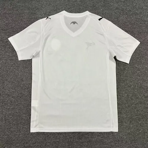 2025/2026 Valencia Home Football Shirt AAA fan-grade — view 2