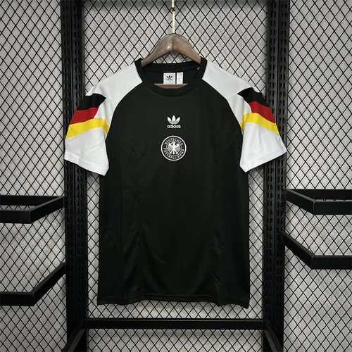 2024-2025 Germany Pre-match training uniform-3 Jersey AAA fan-grade — view 1