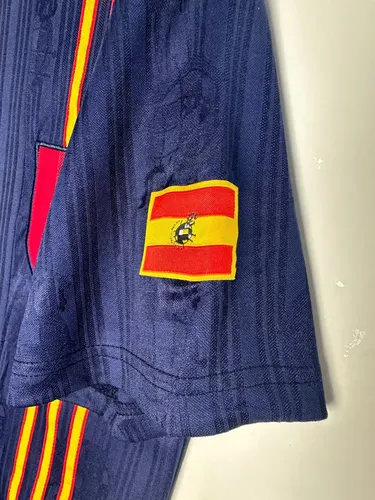 Camisa Visitante da Espanha 1996 Retrô Qualidade Tailandesa — view 7