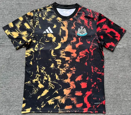 2025/2026 Newcastle United Training Suit Football Jersey AAA fan-grade