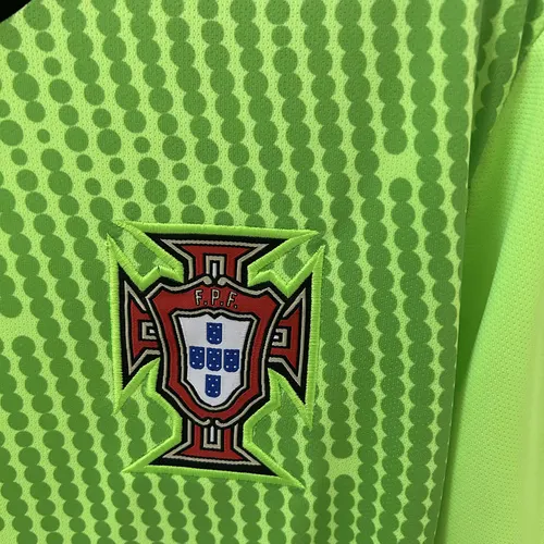 2025 Portugal Goalkeeper Green Football Jersey AAA fan-grade — view 6
