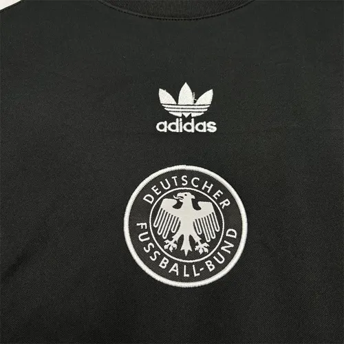2024-2025 Germany Pre-match training uniform-3 Jersey AAA fan-grade — view 5
