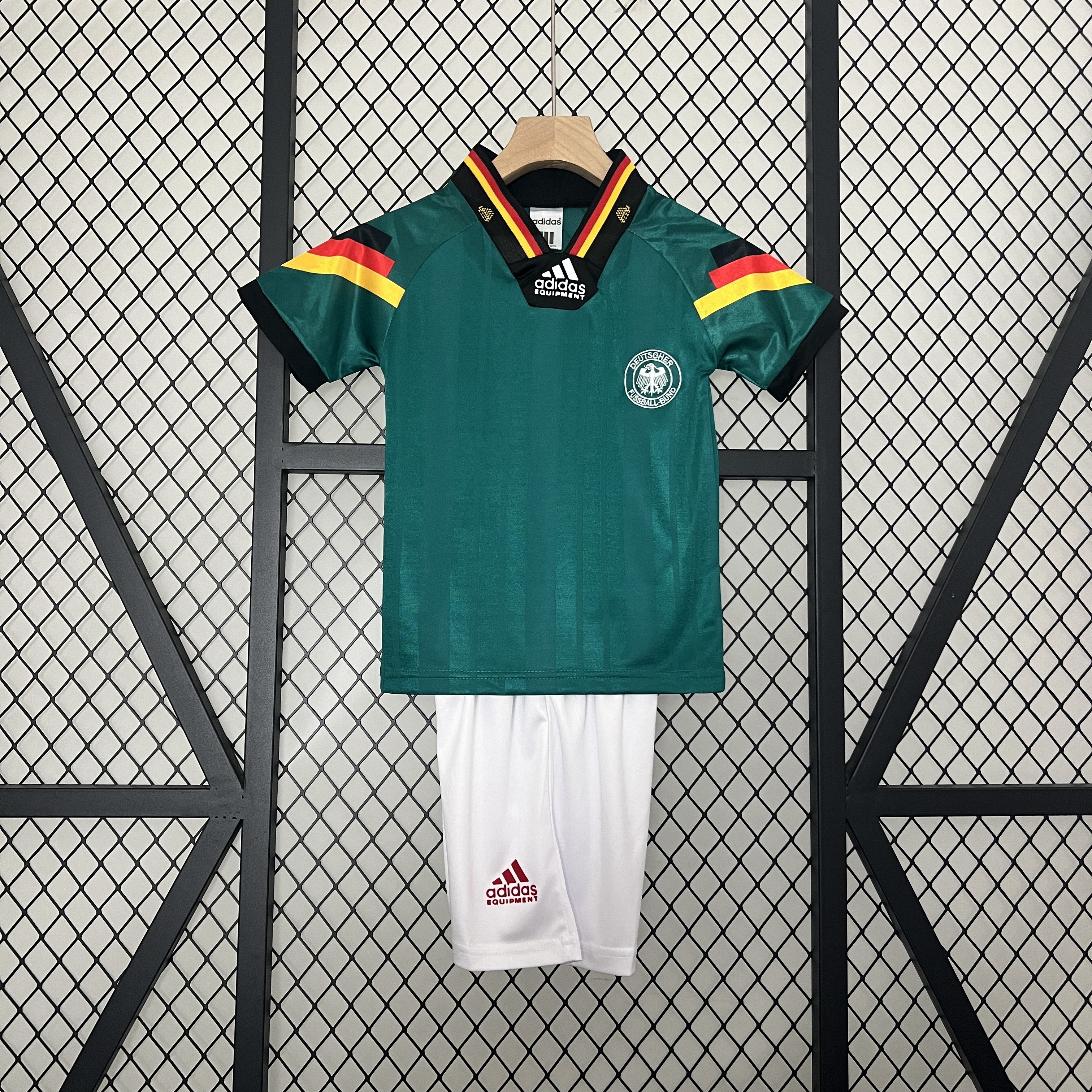1992 Rétro Allemagne Maillot Extérieur Football AAA qualité fan Taille Enfant