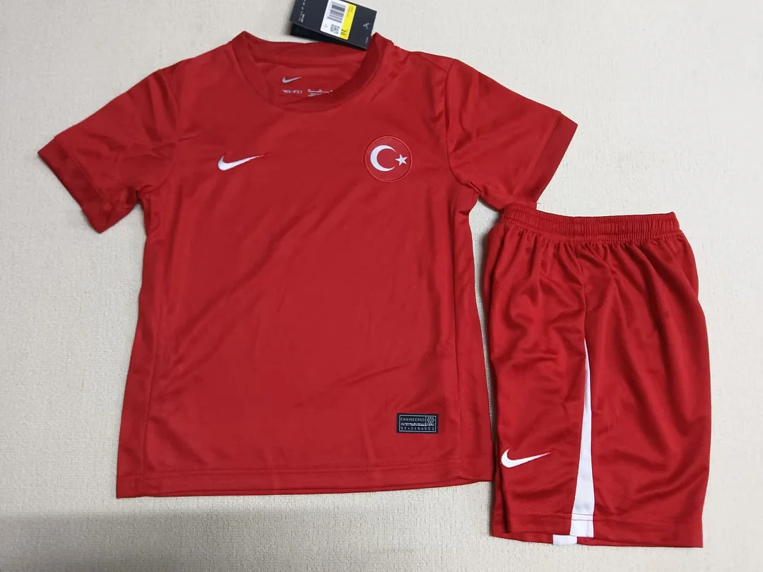 2024 Türkiye Nationalmannschaft Heim-Fußballtrikot Thai-Qualität Kindergröße