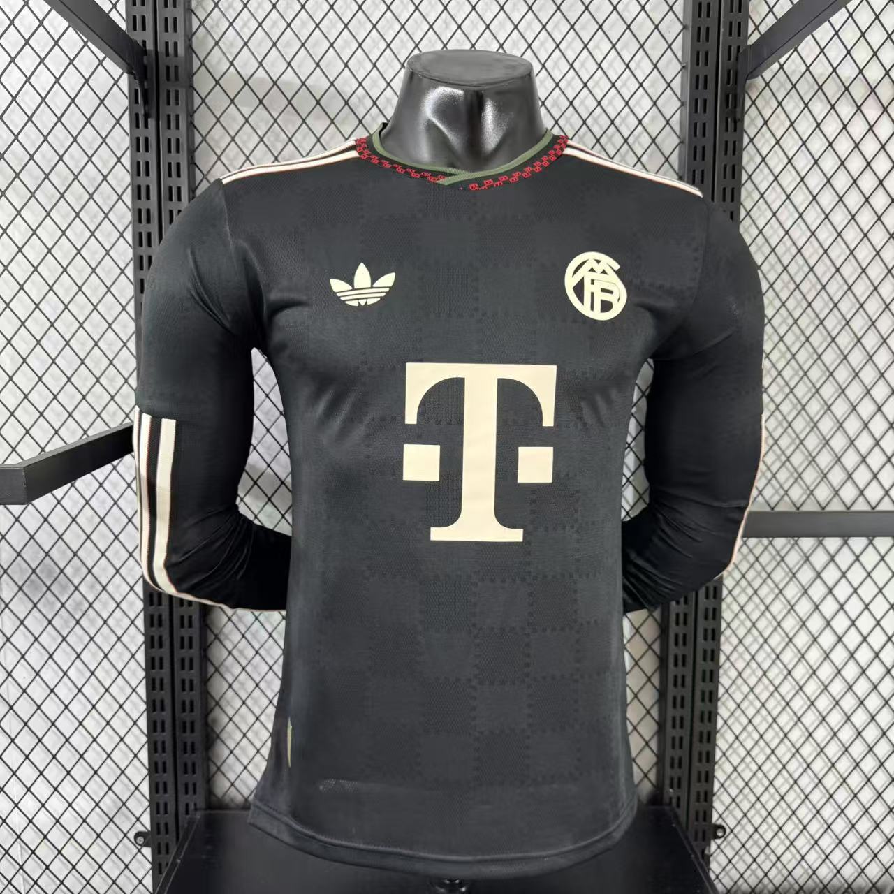 2025/2026 Long Sleeves Player Version Bayern Munich Third Away Football Shirt AAA fan-grade