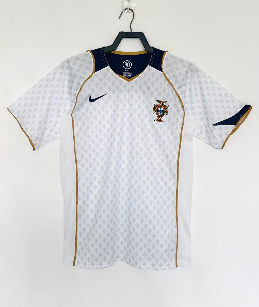 2004 Retro Portugal Away Football Shirt AAA fan-grade
