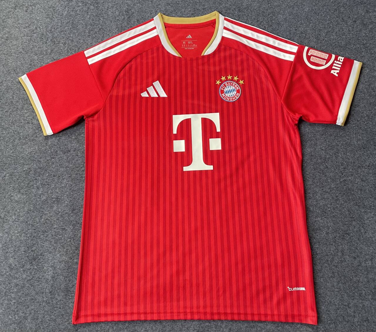 2026/2027 Bayern Munich Home Football Jersey 1:1 Thai Quality