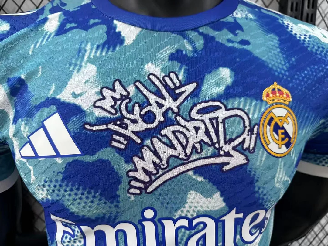 2024/2025 Spielerversion Real Madrid Sonderedition Trikot 02 — view 3