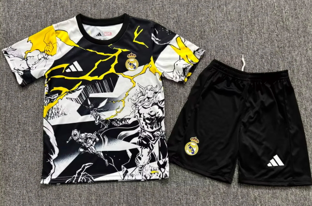2025/2026 Real Madrid Collaboration With Marvel Football Shirt AAA fan-grade Kids Size