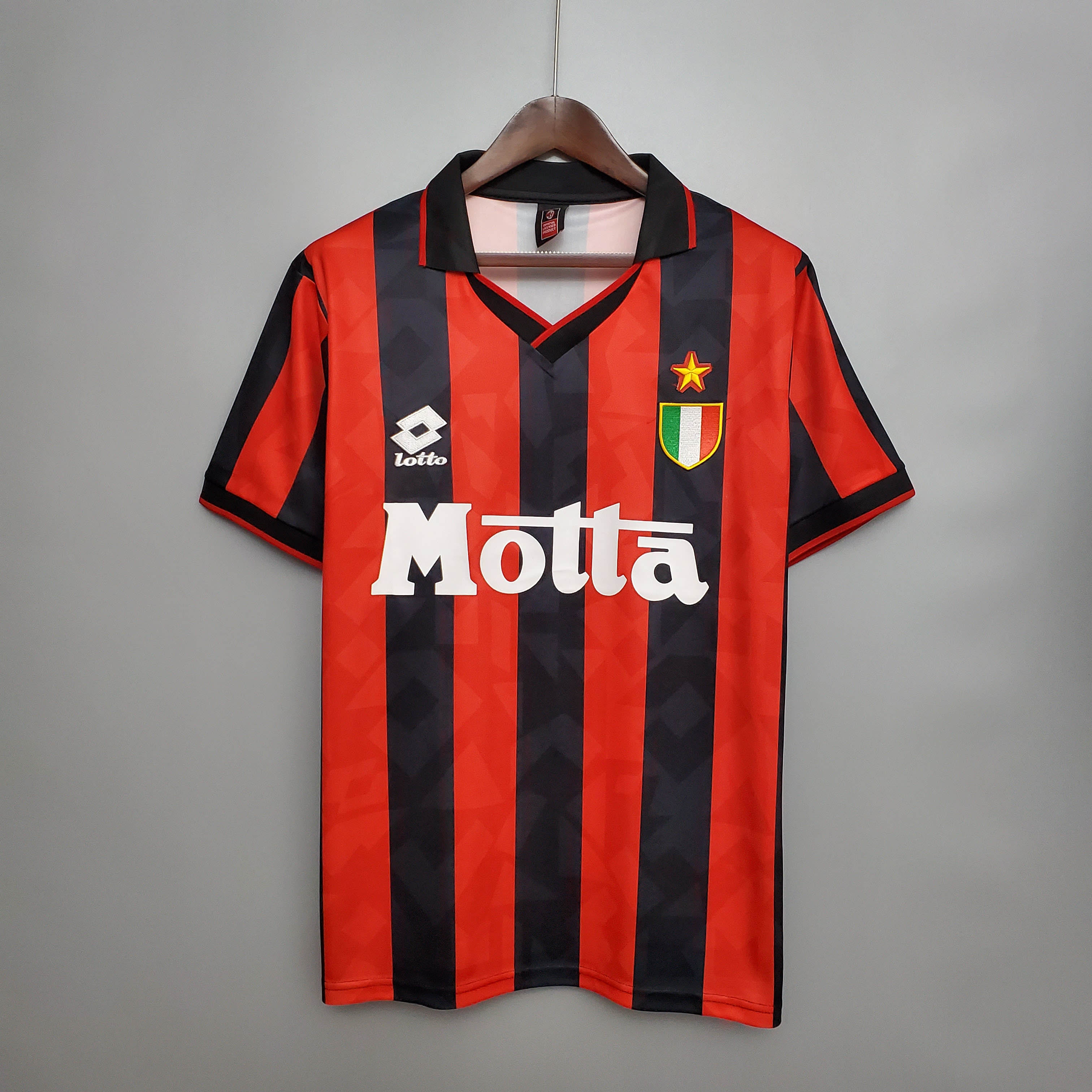 1993/1994 رجعي AC Milan قميص كرة قدم منزلي جودة تايلاندية