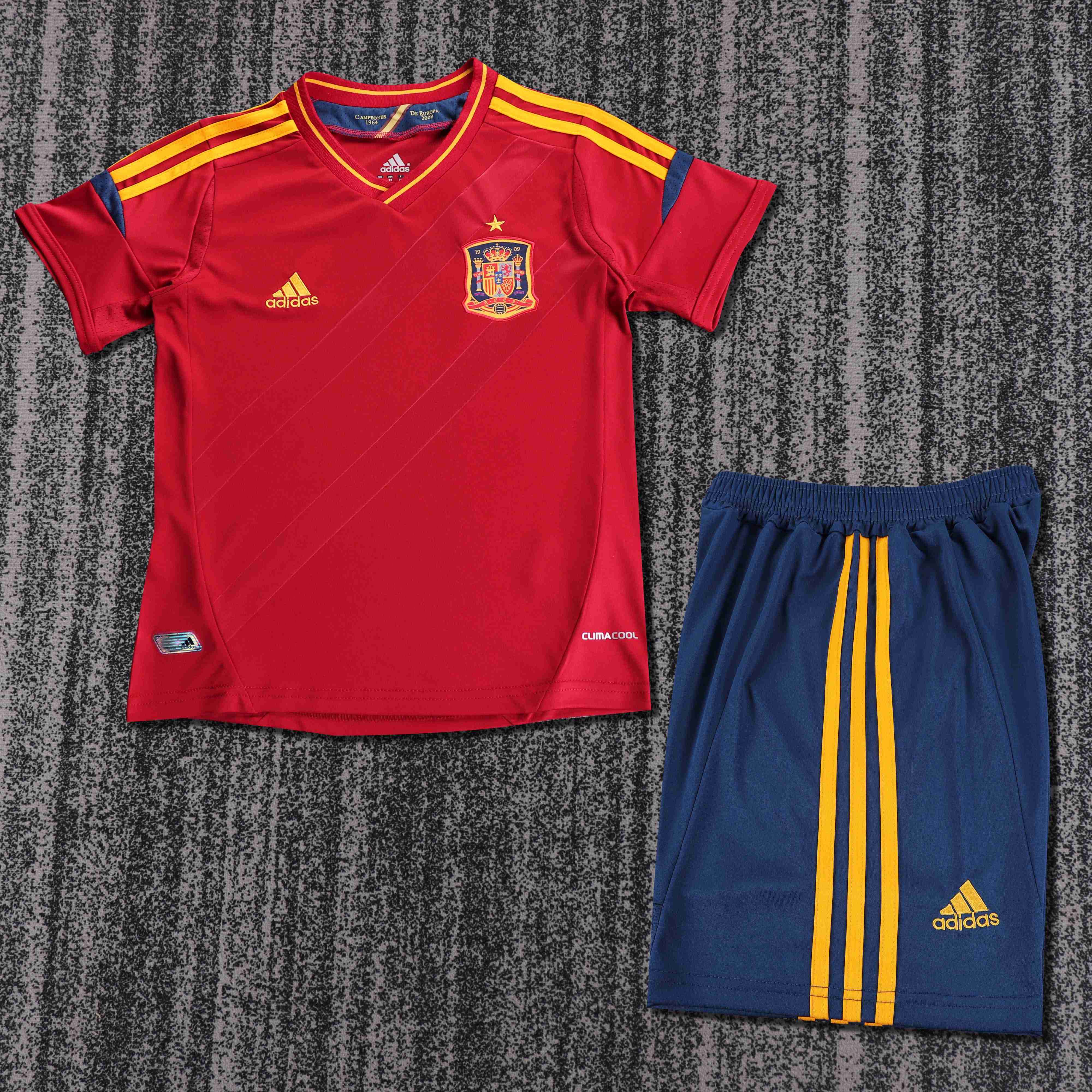 2012 Retro Spanien Heim-Fußballtrikot 1:1 Thai-Qualität Kindergröße
