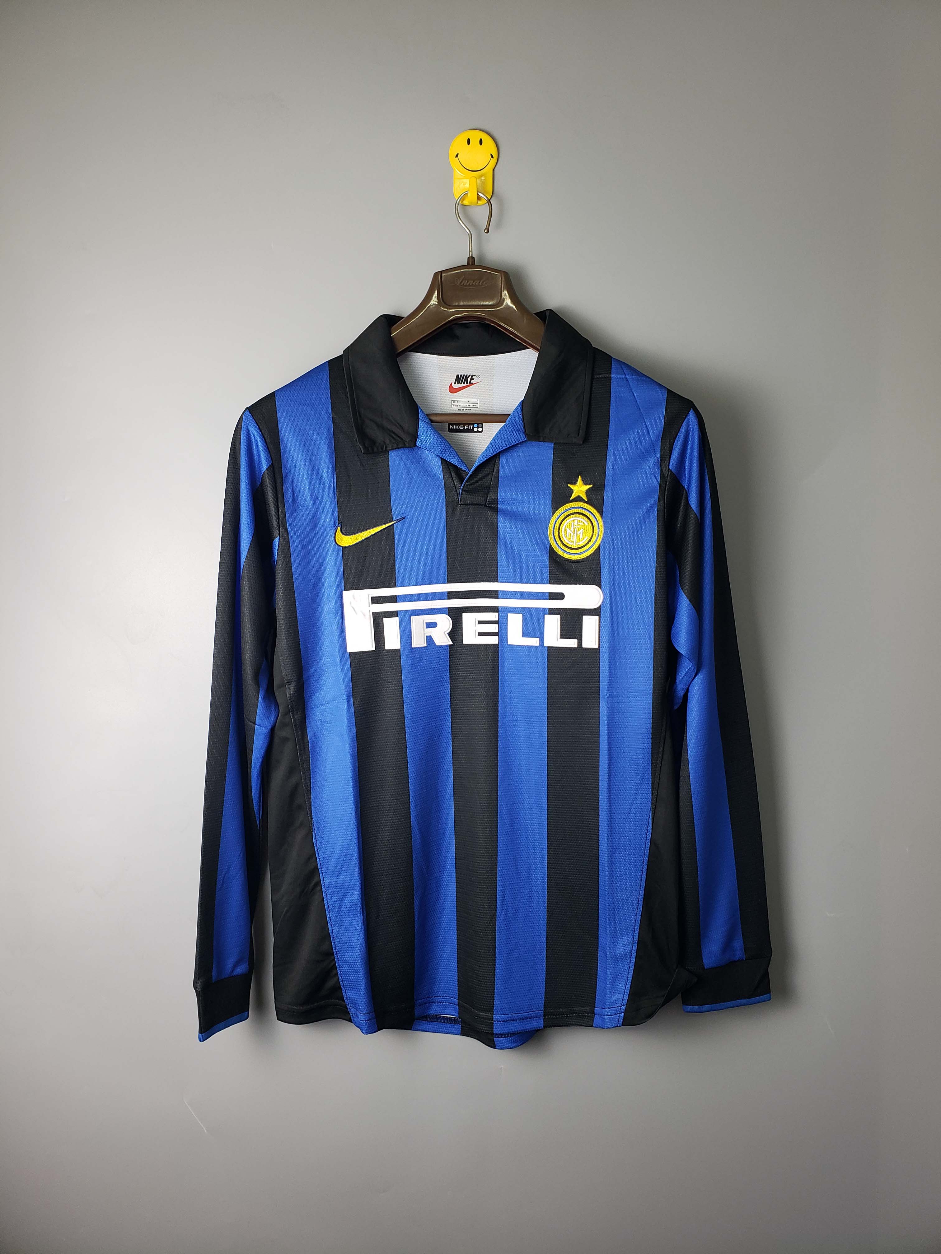 Camiseta de Fútbol Retro Manga Larga Internazionale Milan Local 1998/1999 Calidad Thai