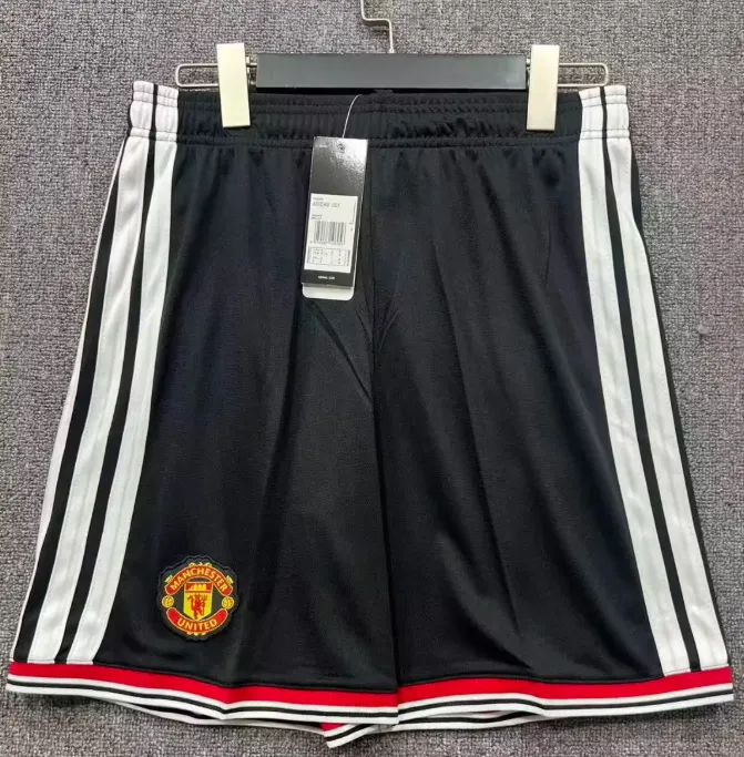 2026/2027 Manchester United Home（Black trousers） Shorts 1:1 Thai Quality
