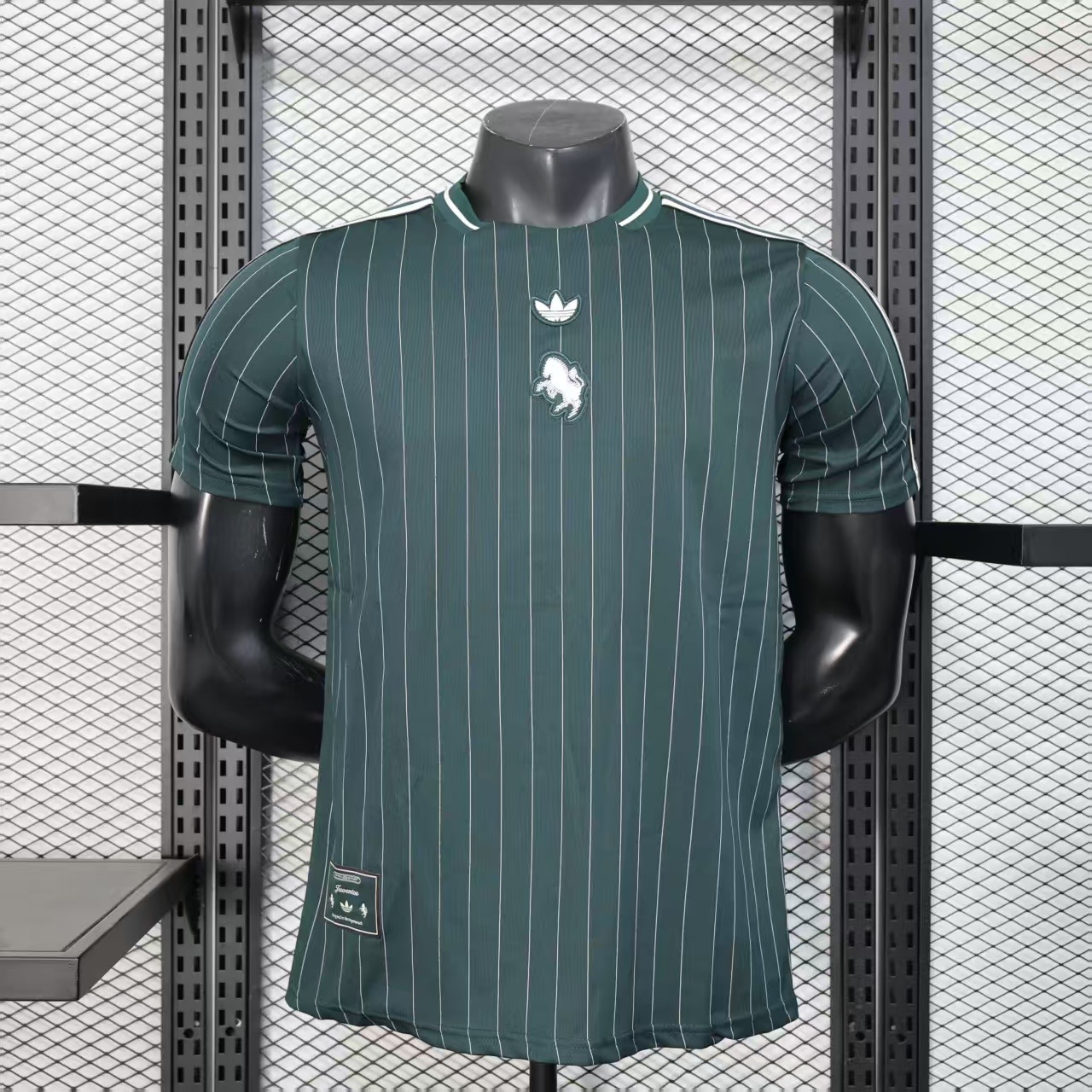 2025/2026 Player Version Juventus Casual Edition Football Shirt AAA fan-grade