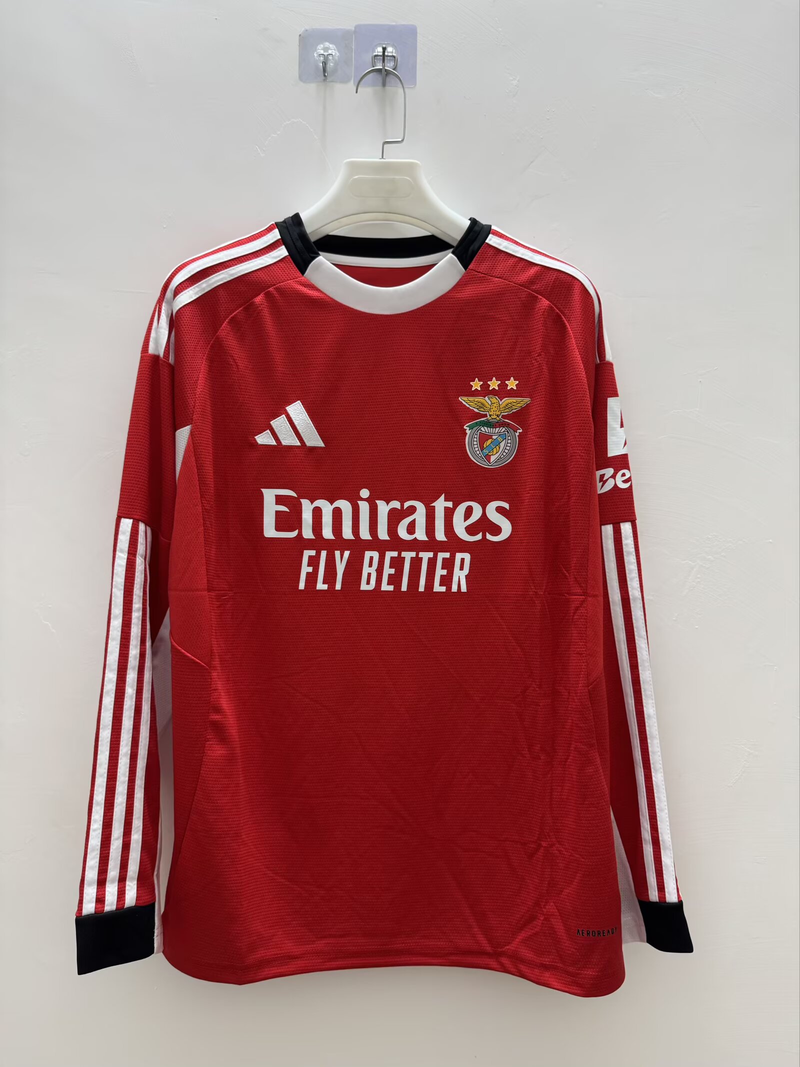 2025/2026 Camiseta de fútbol Local Manga Larga Benfica Calidad Tailandesa