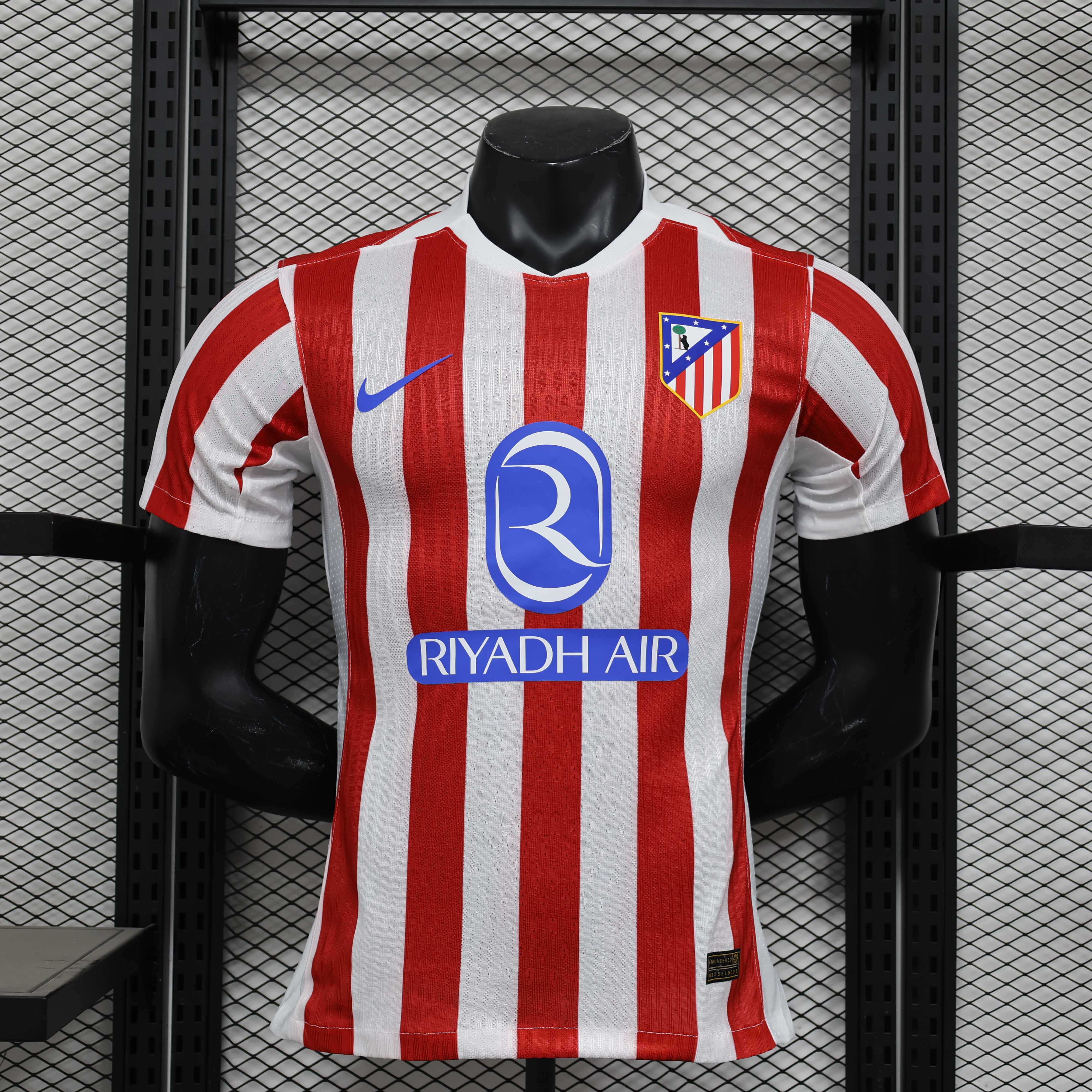 2025/2026 Player Version Atletico Madrid Home Football Jersey AAA fan-grade