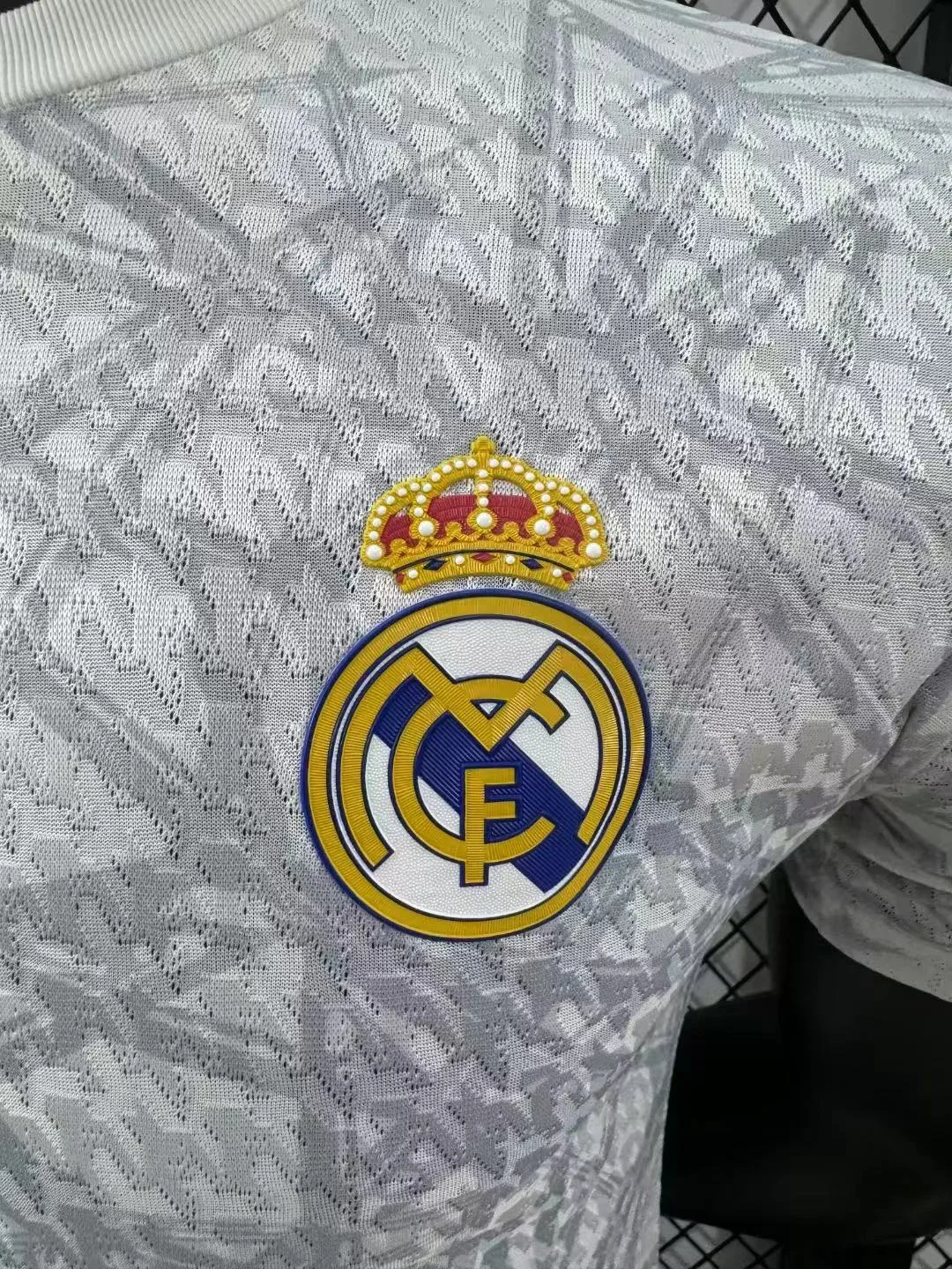 2024/2025 Player Version Real Madrid Special Edition Jersey 04 — view 8