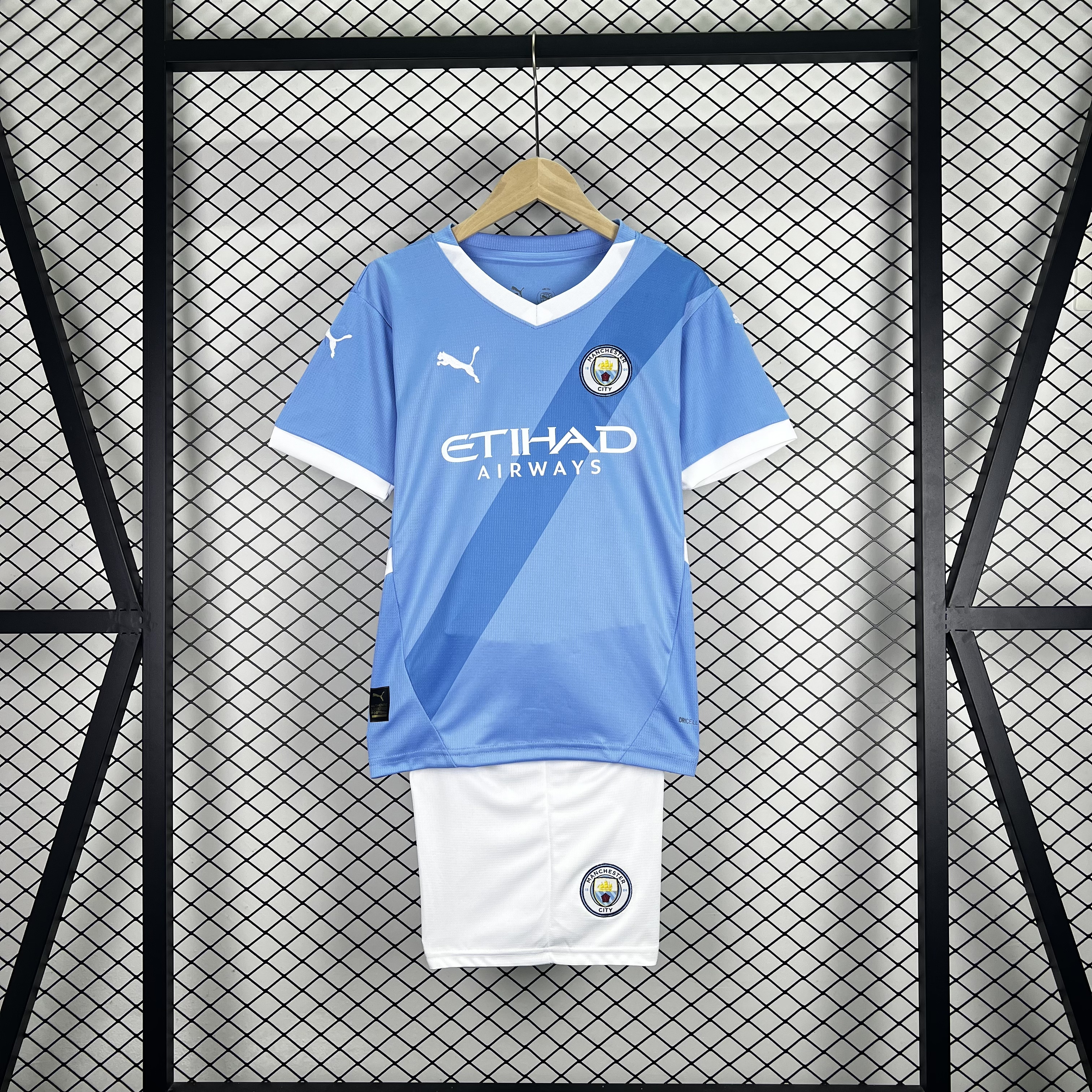 2025/2026 Manchester City Home Football Jersey AAA fan-grade Kids Size