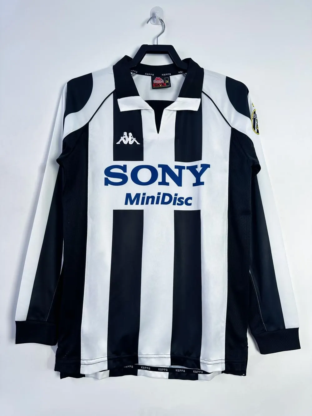 1997/1998 레트로 긴팔 유벤투스 축구 저지 홈 태국 퀄리티