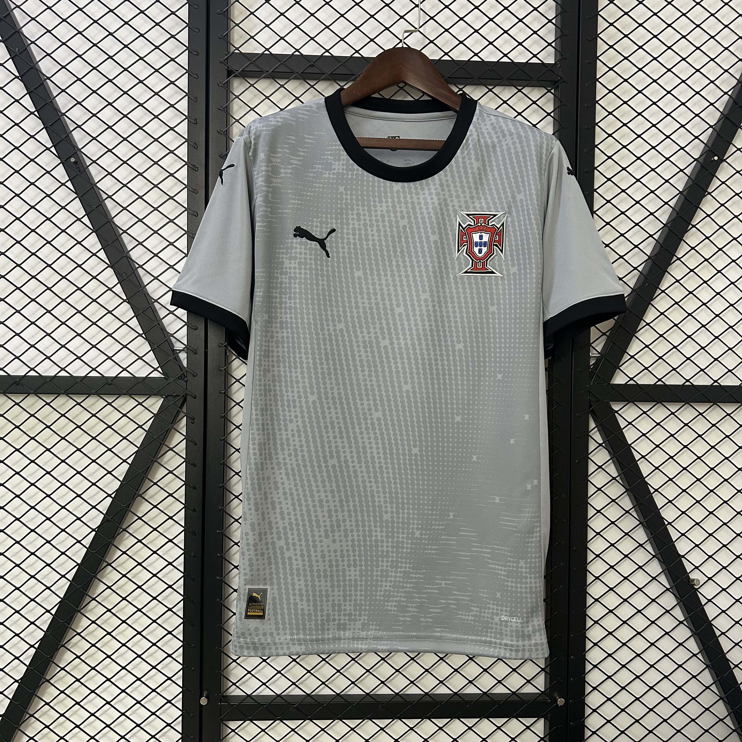 2025 Portugal Goalkeeper Grey Football Jersey AAA fan-grade