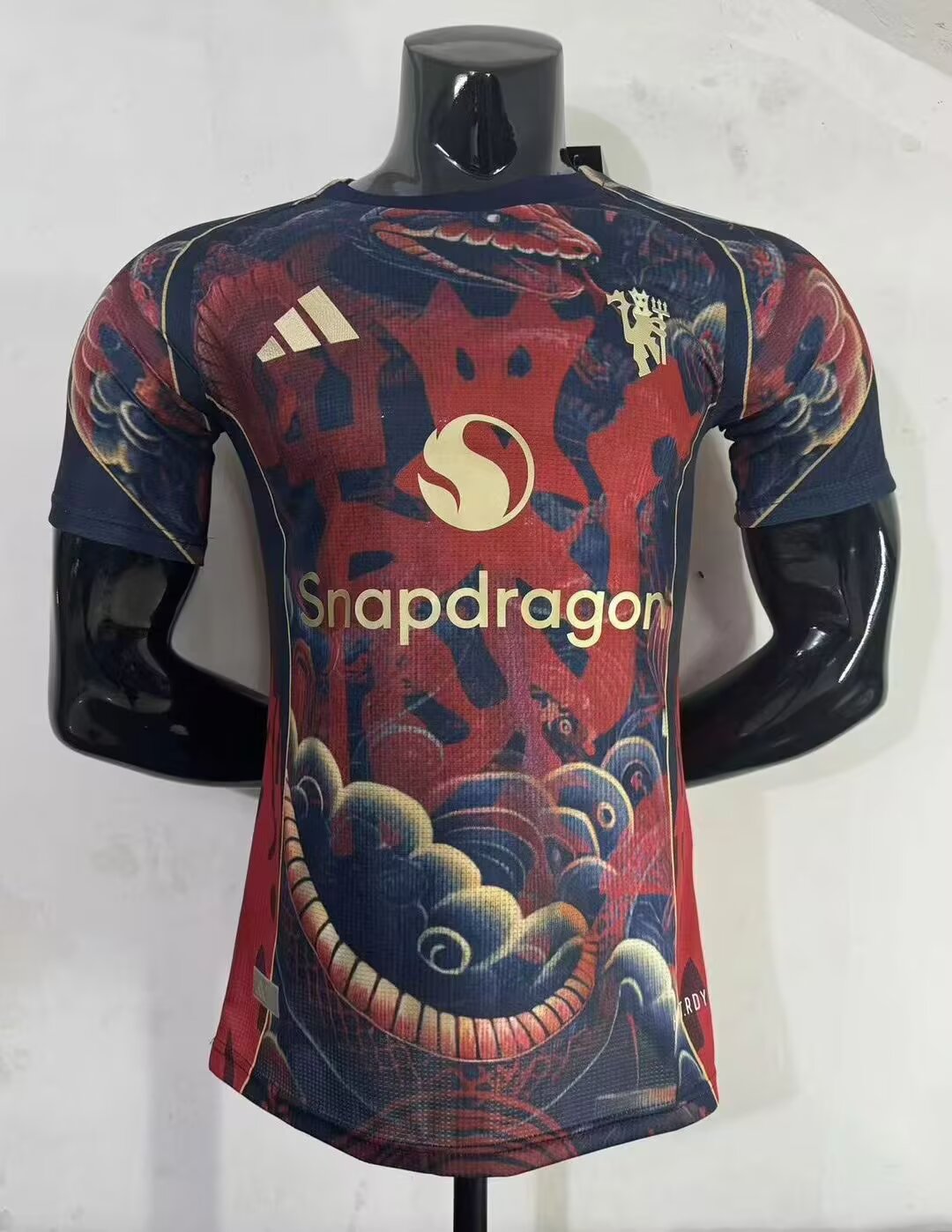2025/2026 Player Version Manchester United Year of the Snake Edition Football Jersey AAA fan-grade
