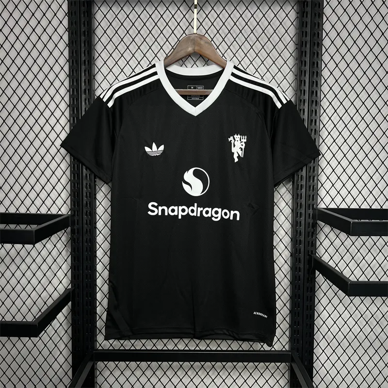 2024/2025 Manchester United Fourth goalkeeper Jersey