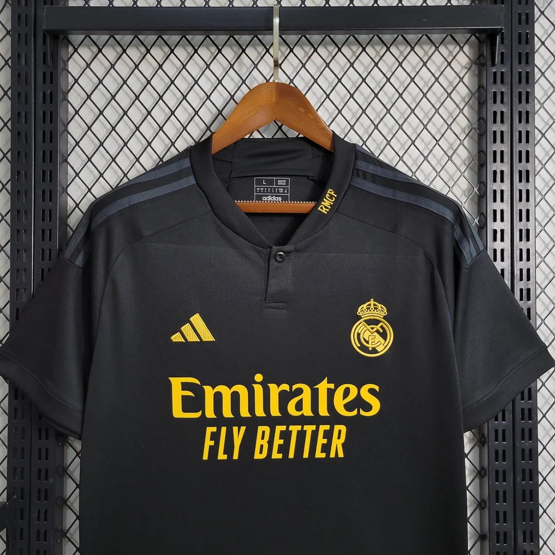 2023/2024 Real Madrid Football Shirt Third Away — view 3