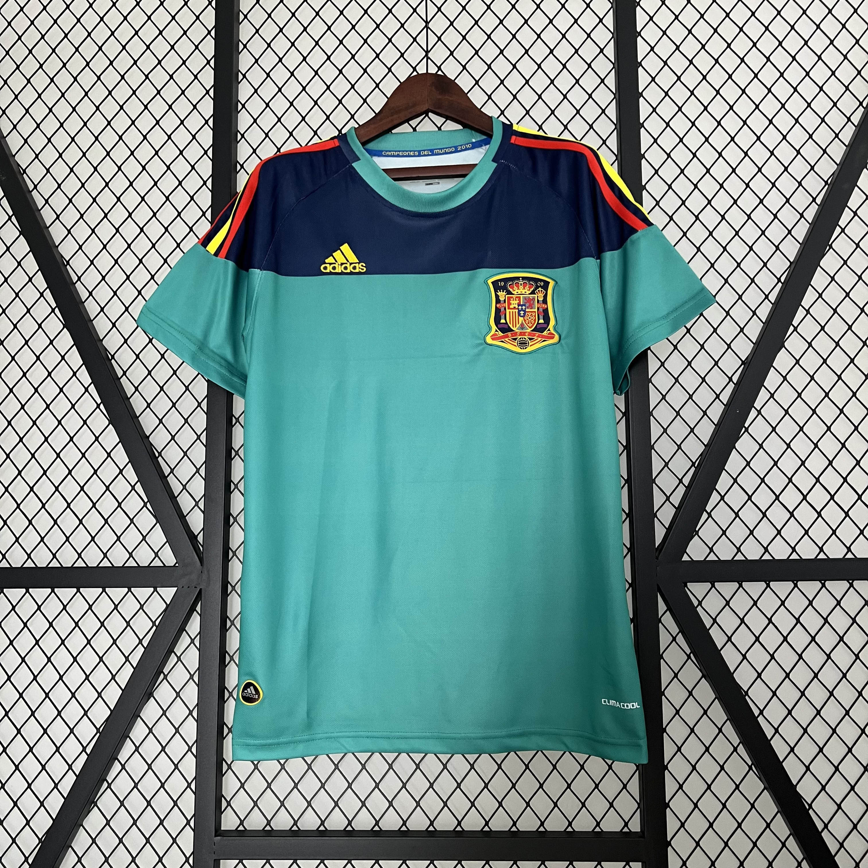 2010 Retro Spanien Torwart Grün Fußballtrikot