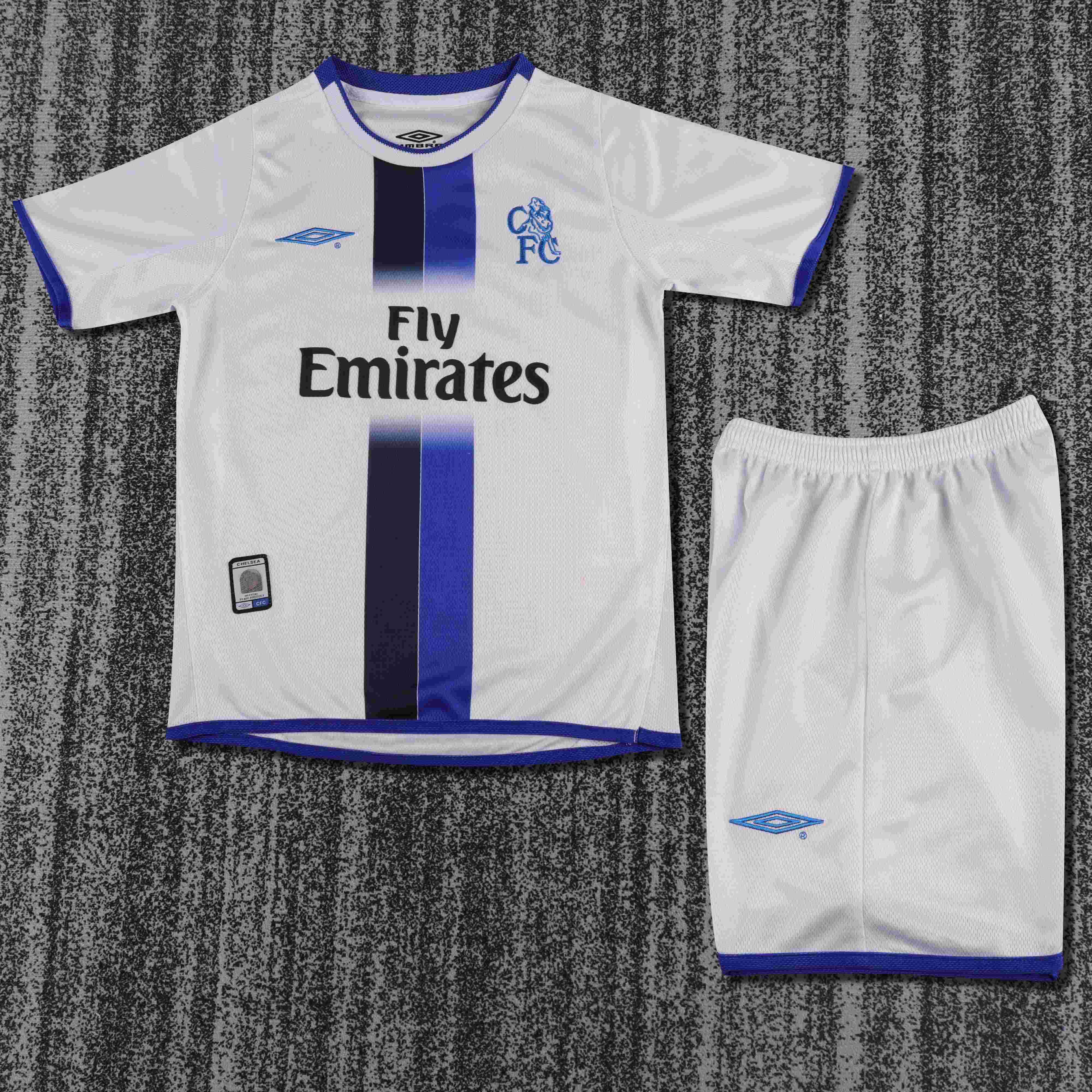 2003-2005 Retro Chelsea Away Football Jersey AAA fan-grade Kids Size
