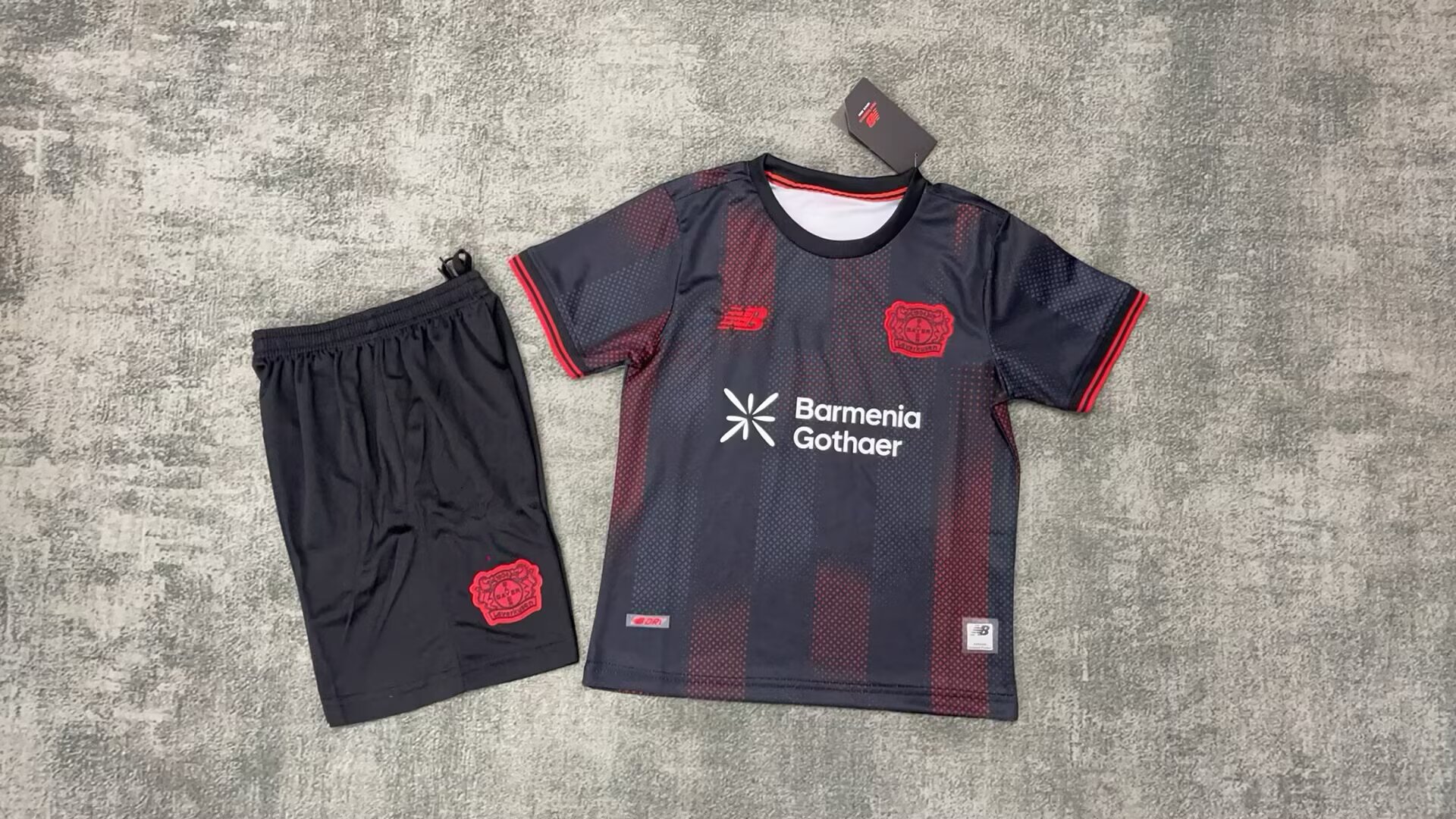 2025/2026 Leverkusen Home Football Jersey AAA fan-grade Kids Size