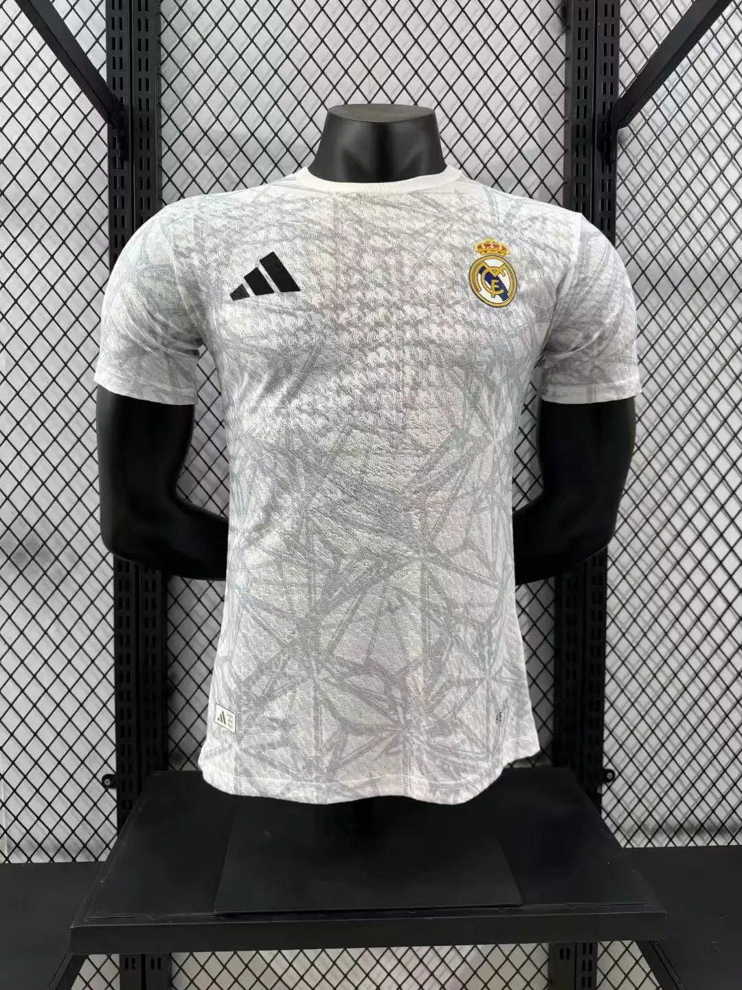 2024/2025 Player Version Real Madrid Special Edition 08 Football Jersey AAA fan-grade