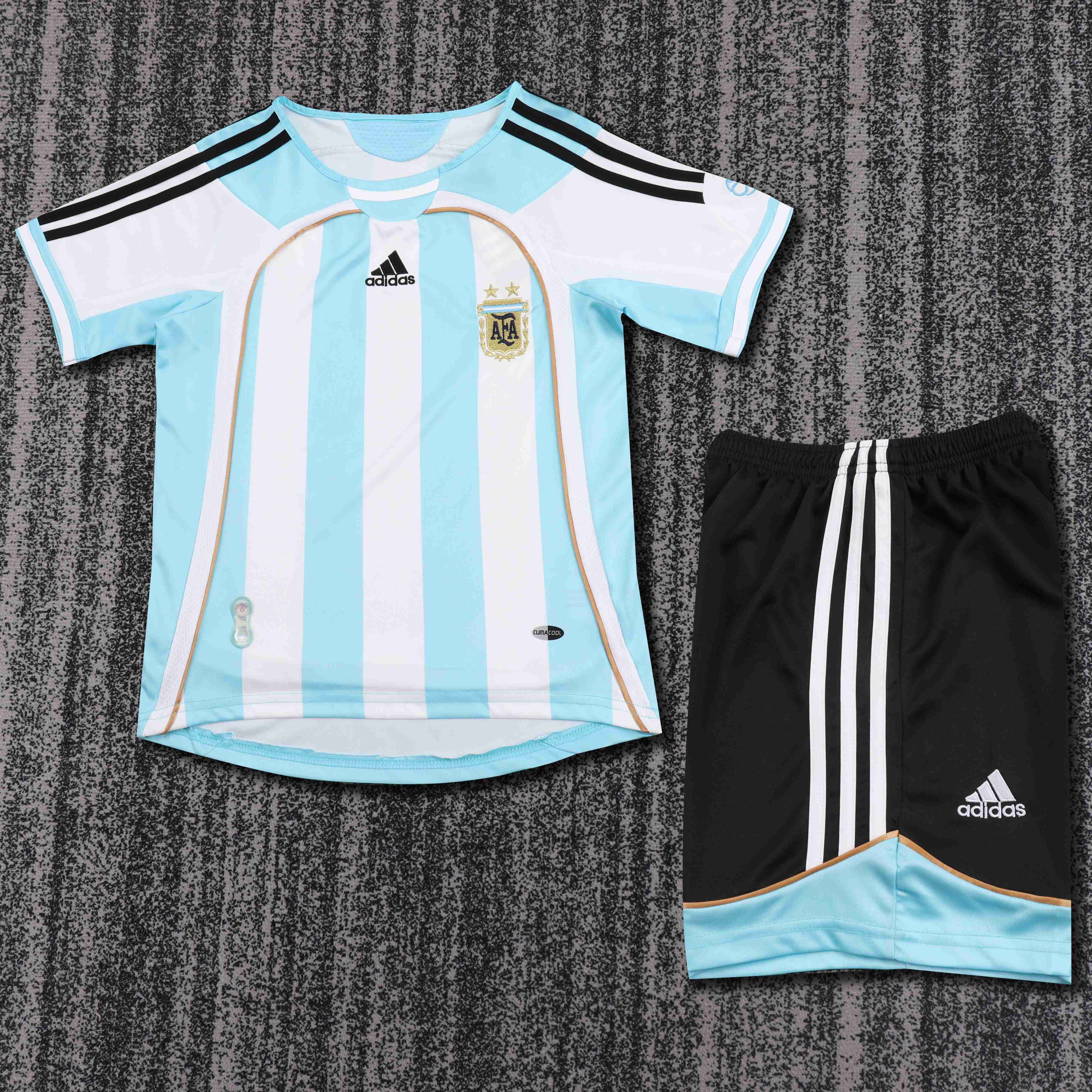 2006 Retro Argentina National Team Home Jersey AAA fan-grade Kids Size Kids Size