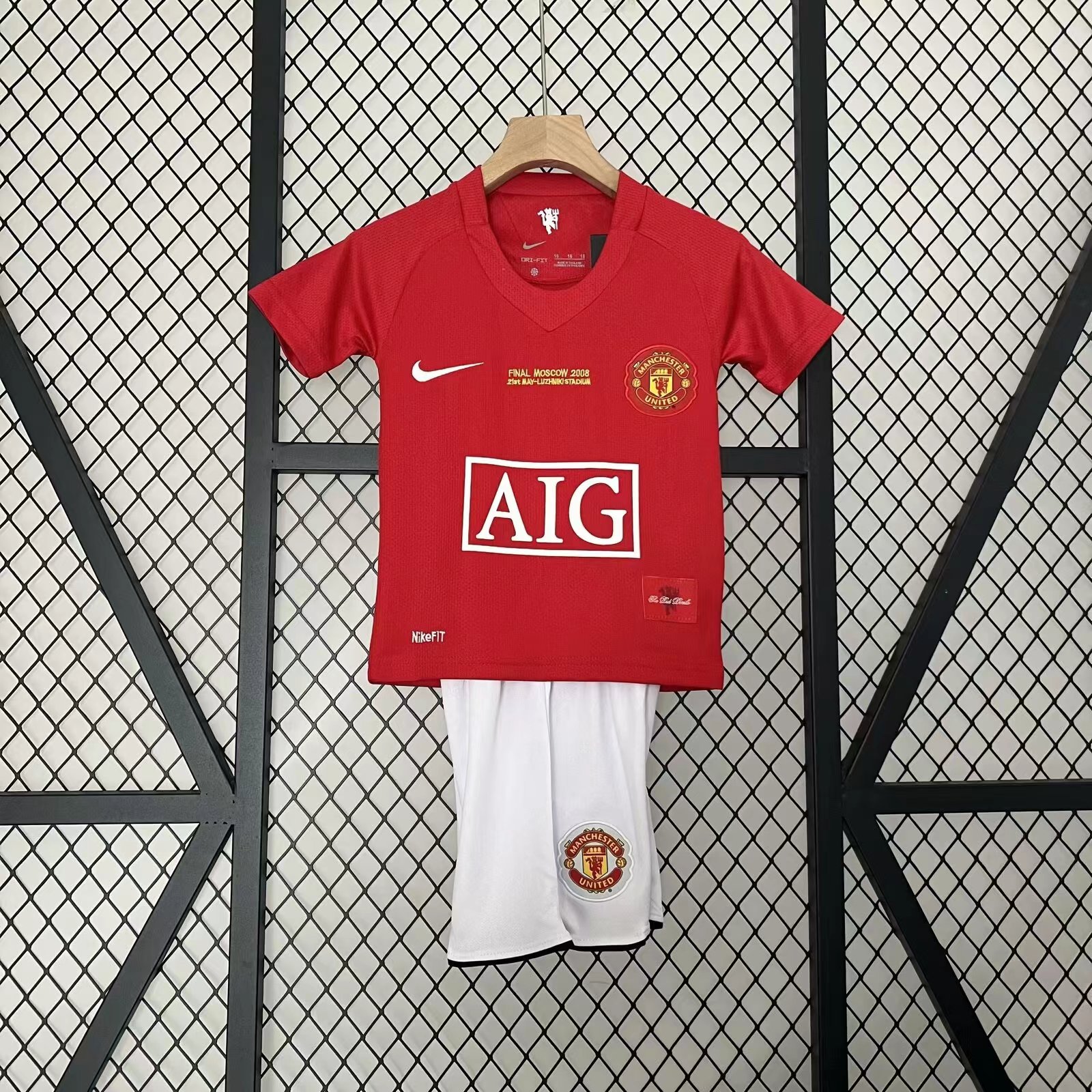 2007/2008 Retro Manchester United Home Champions League Edition Football Shirt AAA fan-grade Kids Size