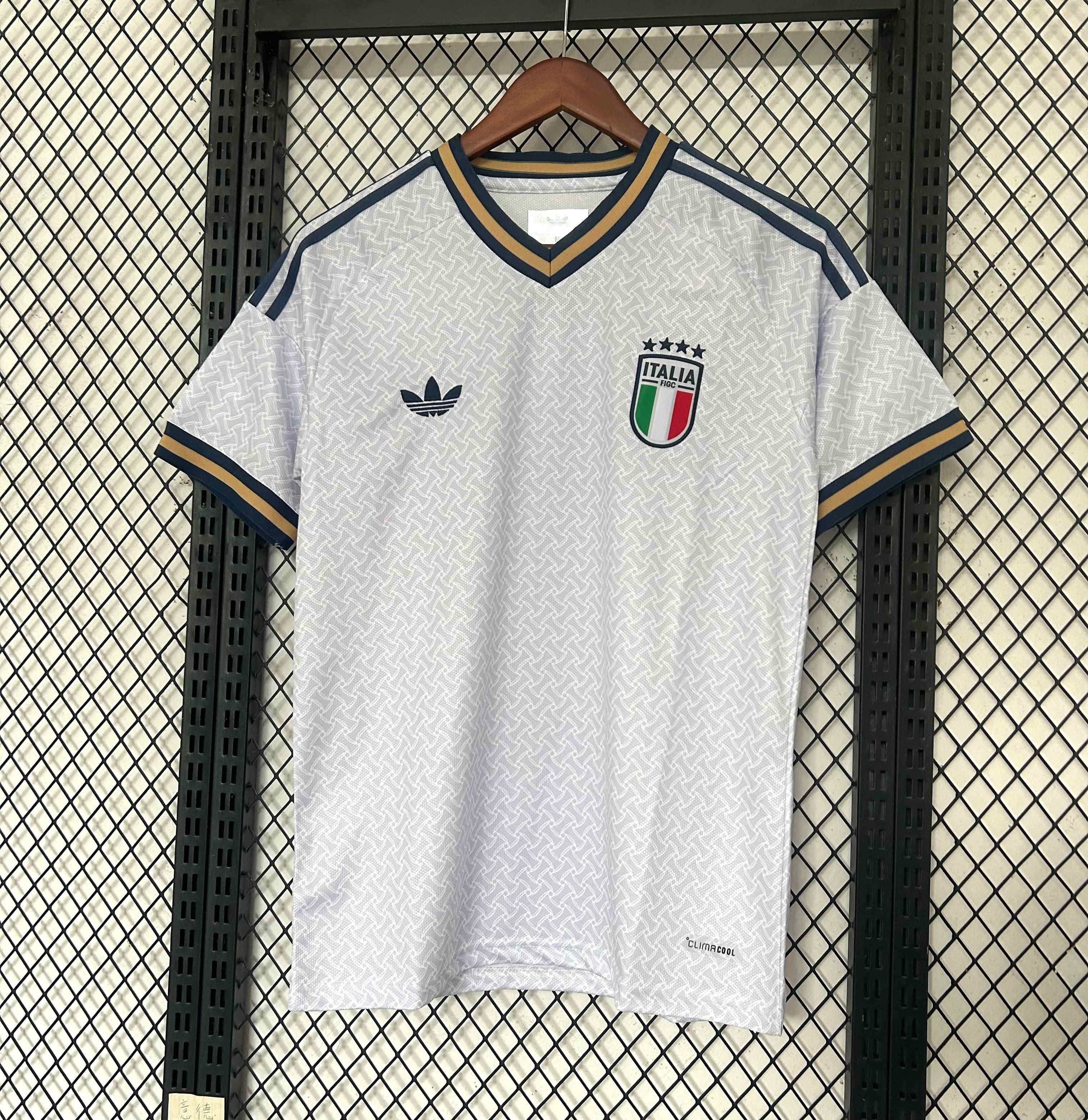 2026 Italy Away Football Jersey AAA fan-grade