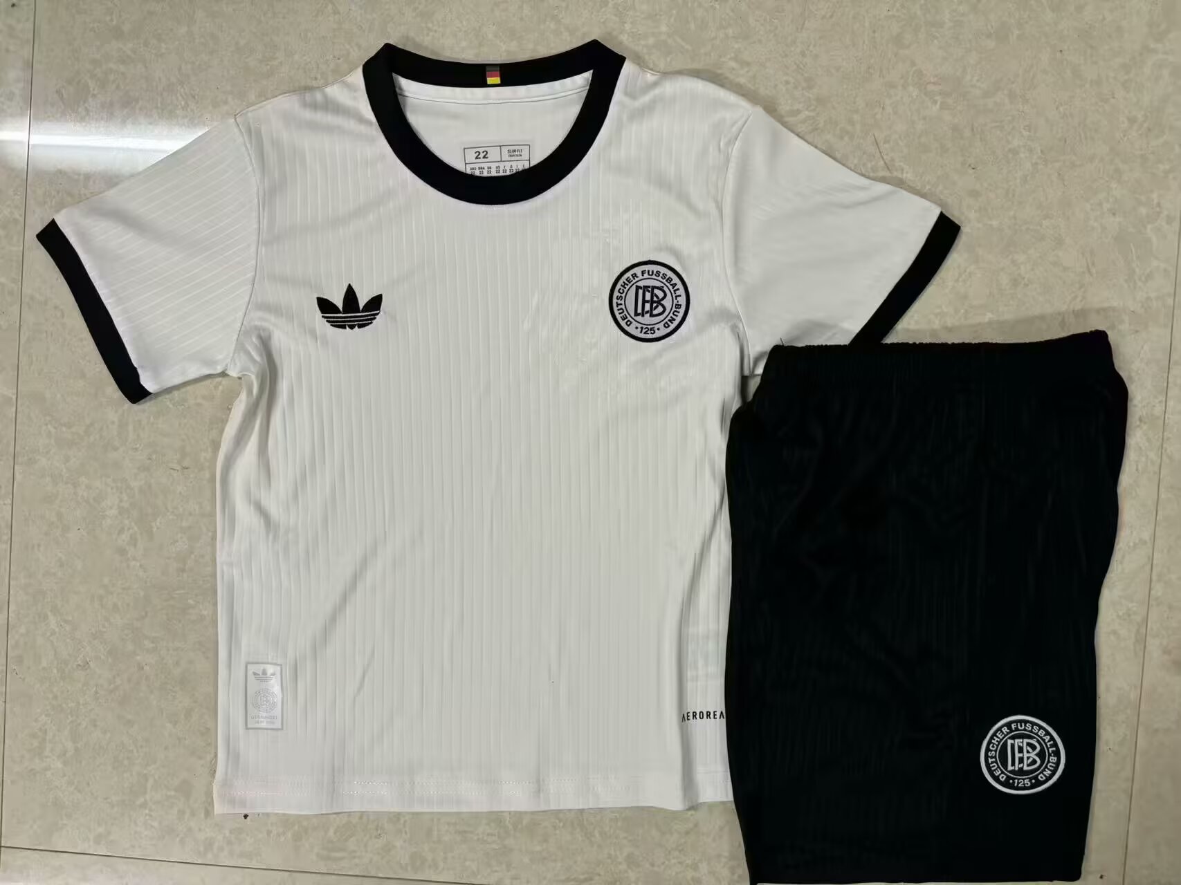 2025/2026 Germany 125e Anniversaire Édition Blanc Maillot de football Qualité thaï Taille Enfant