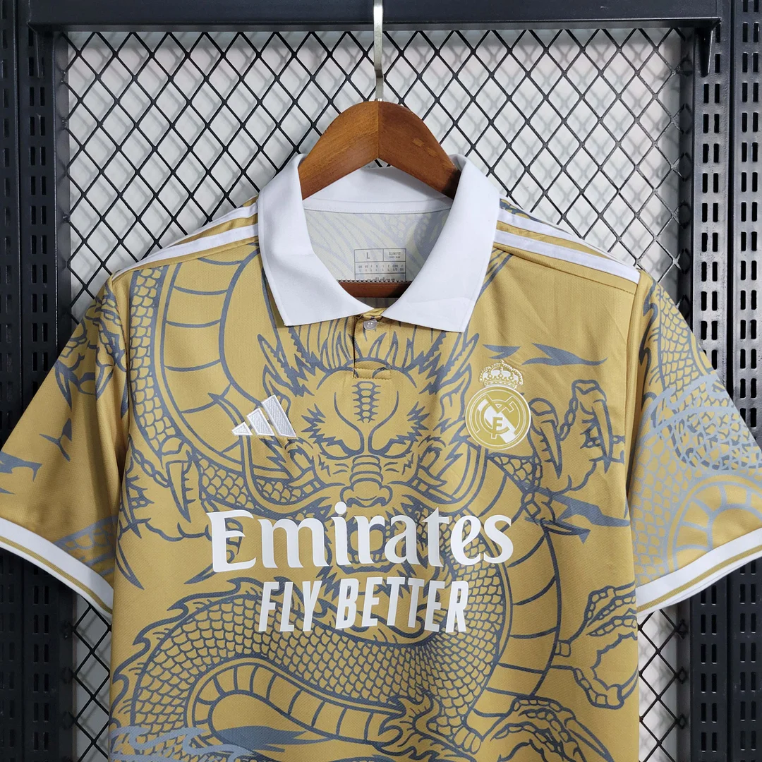 2023/2024 Real Madrid Chinesischer Golddrache Fußballtrikot — view 4