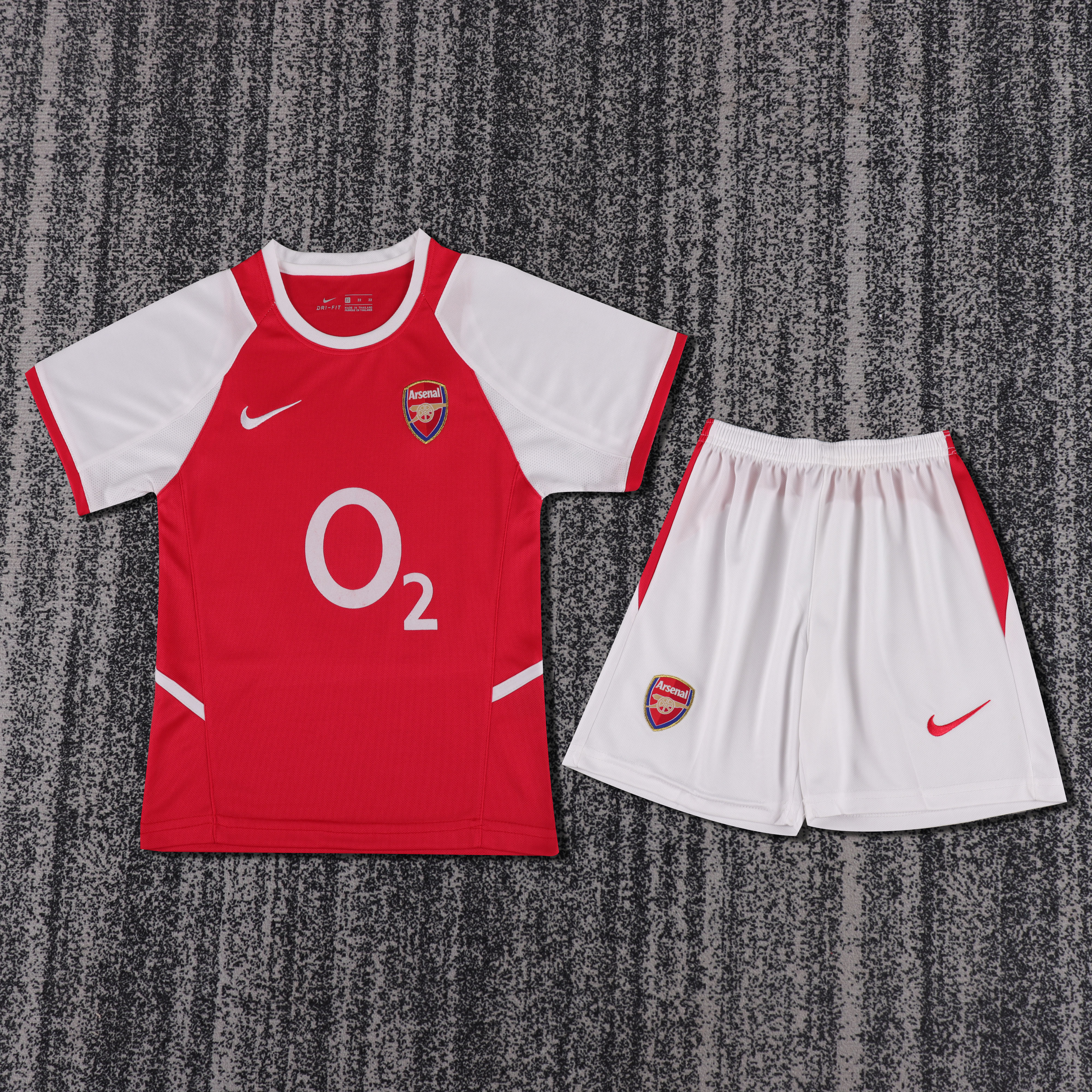 2002-2003 Retro Arsenal Home Football Shirt AAA fan-grade Kids Size