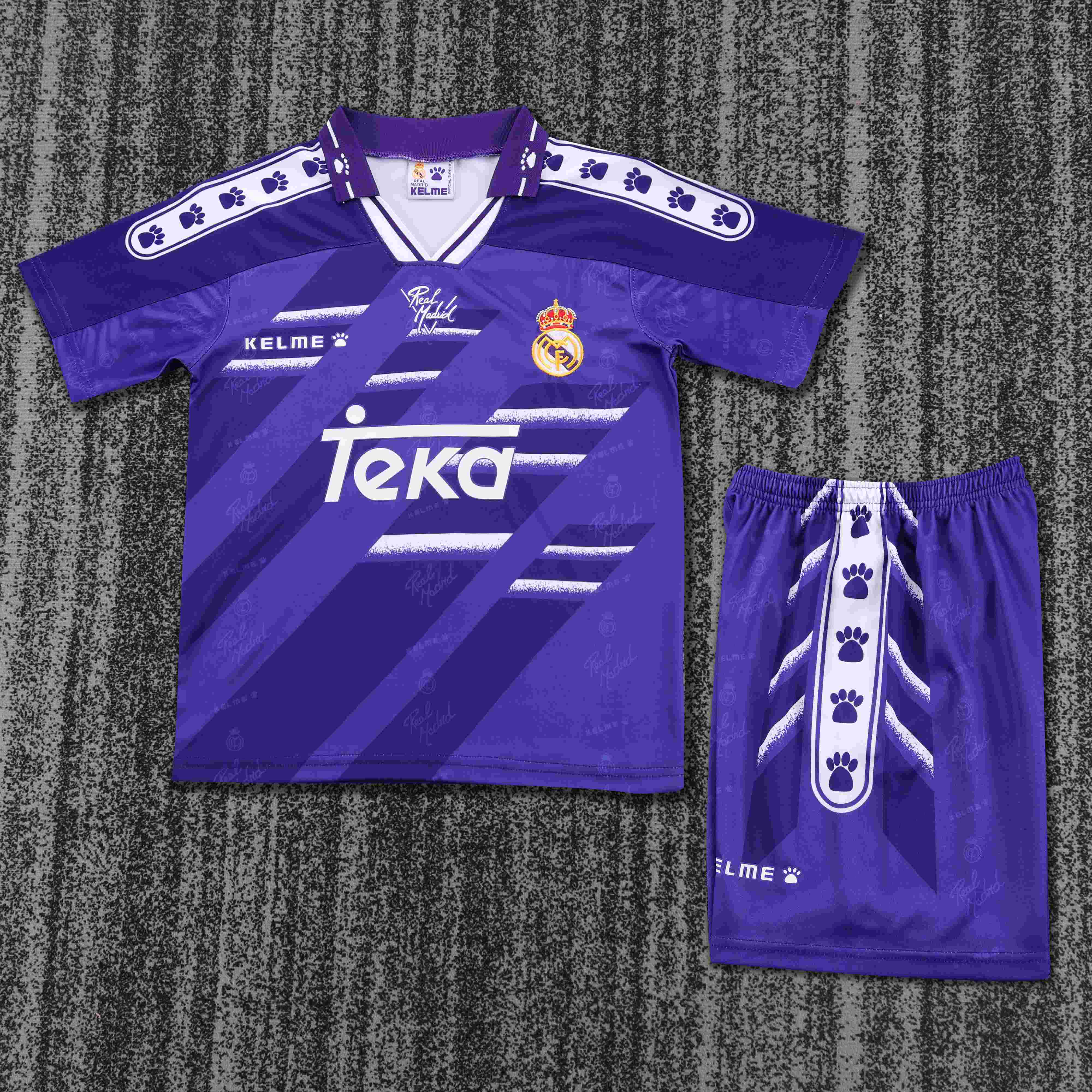 1994-1996 Retro Real Madrid Away Football Shirt AAA fan-grade Kids Size
