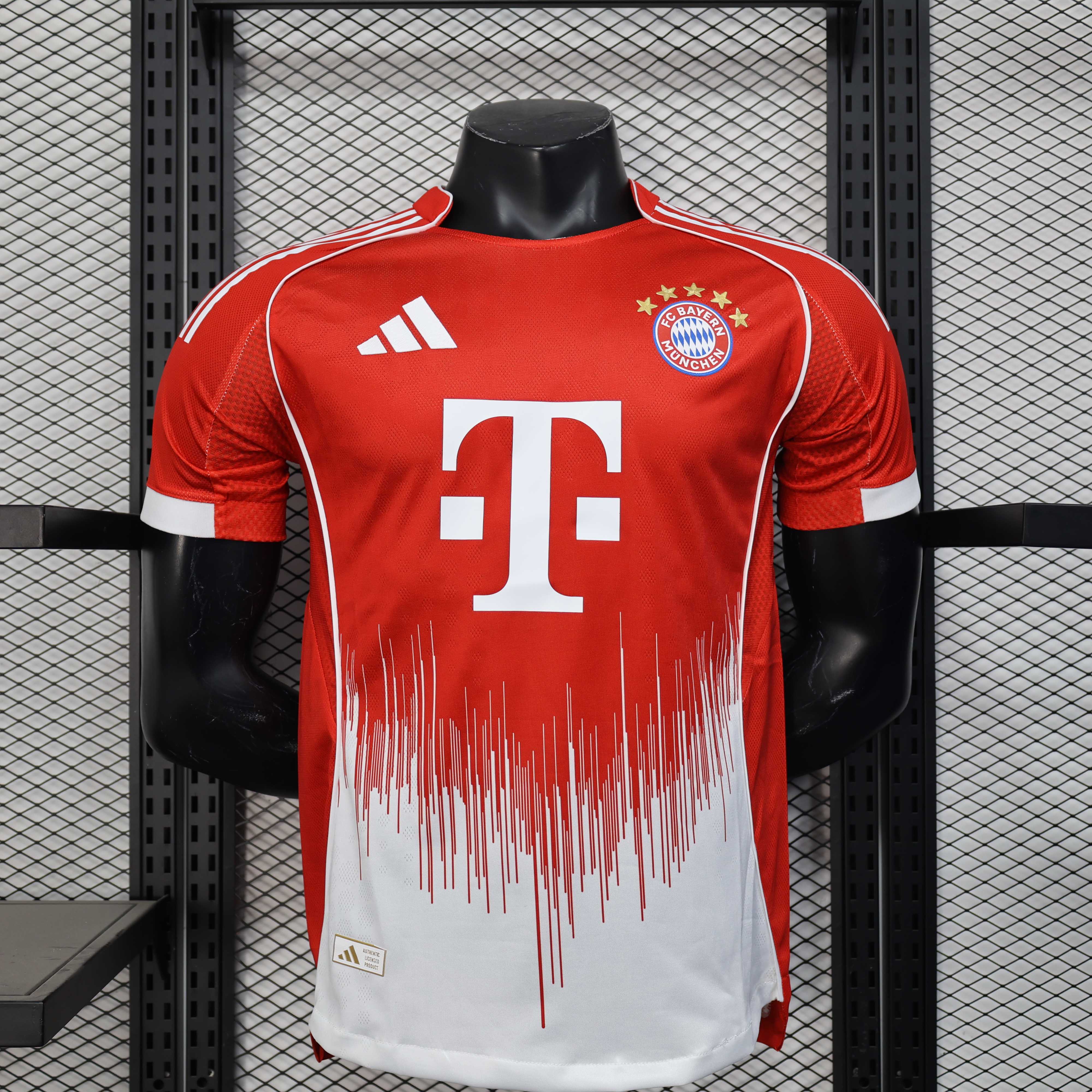 2025/2026 Player Version Bayern Munich Home Football Shirt AAA fan-grade
