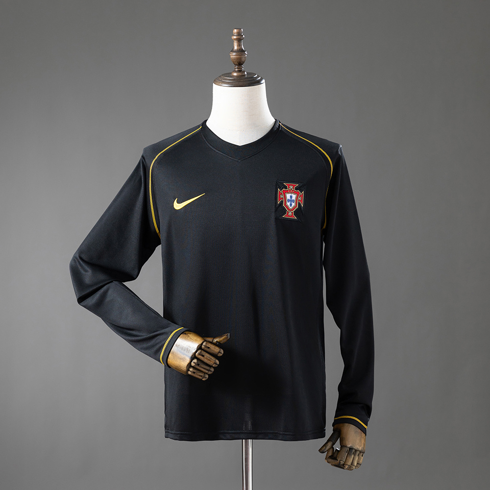 2006 Retro Long Sleeve Portugal Away Jersey AAA fan-grade