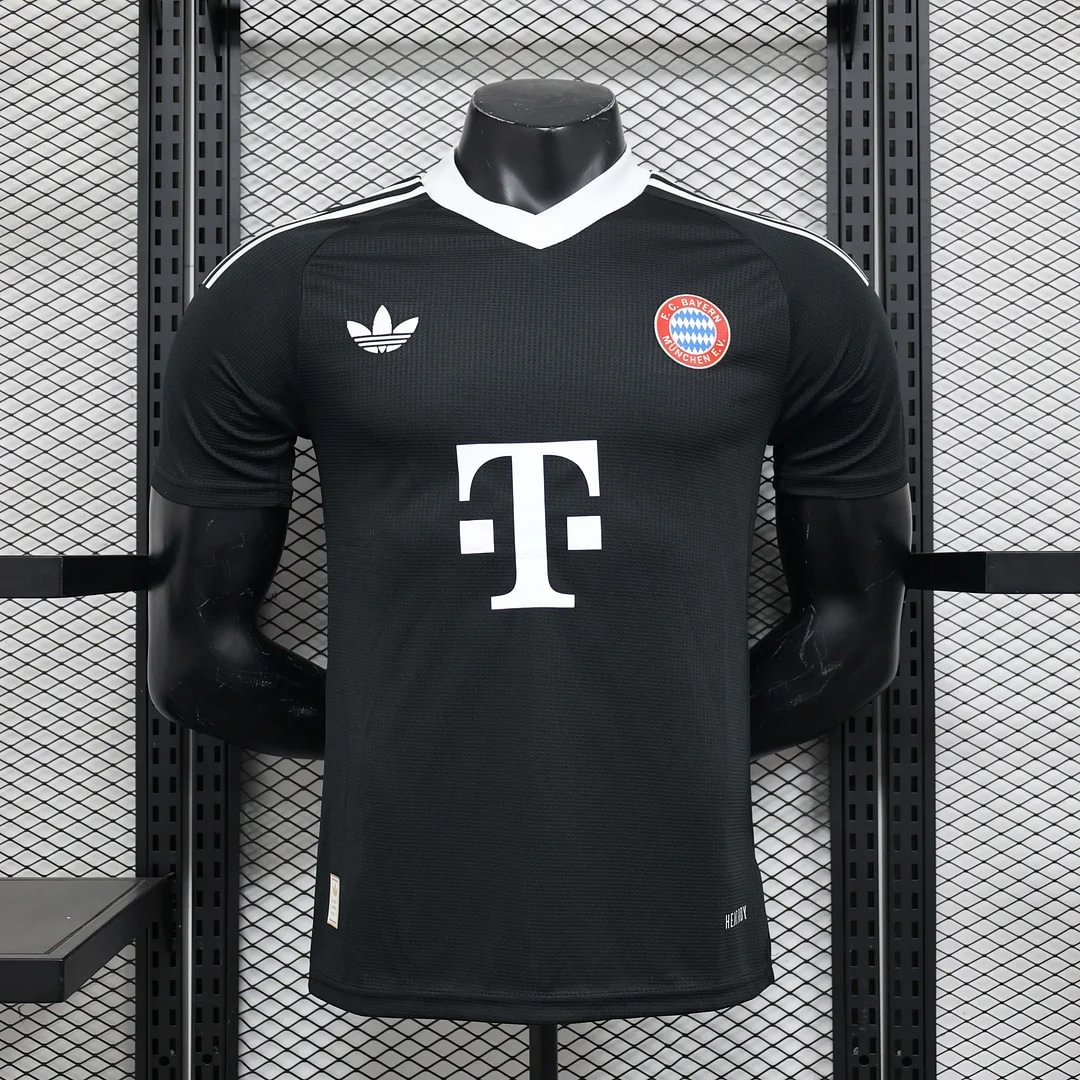 2024/2025 Player Edition Bayern Munich Goalkeeper Football Jersey AAA fan-grade