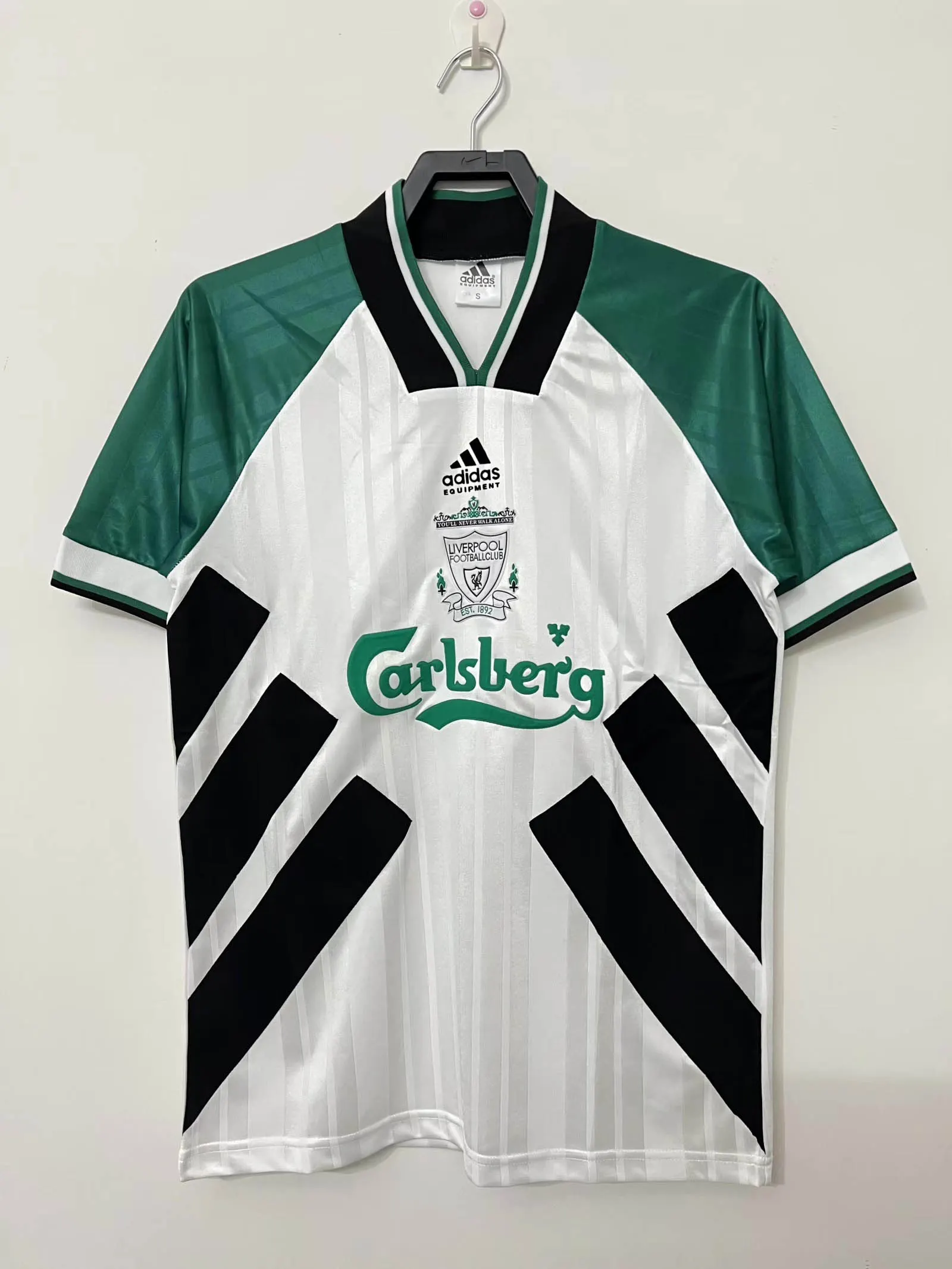 Camiseta de Fútbol Retro 1993/1995 del Liverpool Visitante 1:1 Calidad Tailandesa