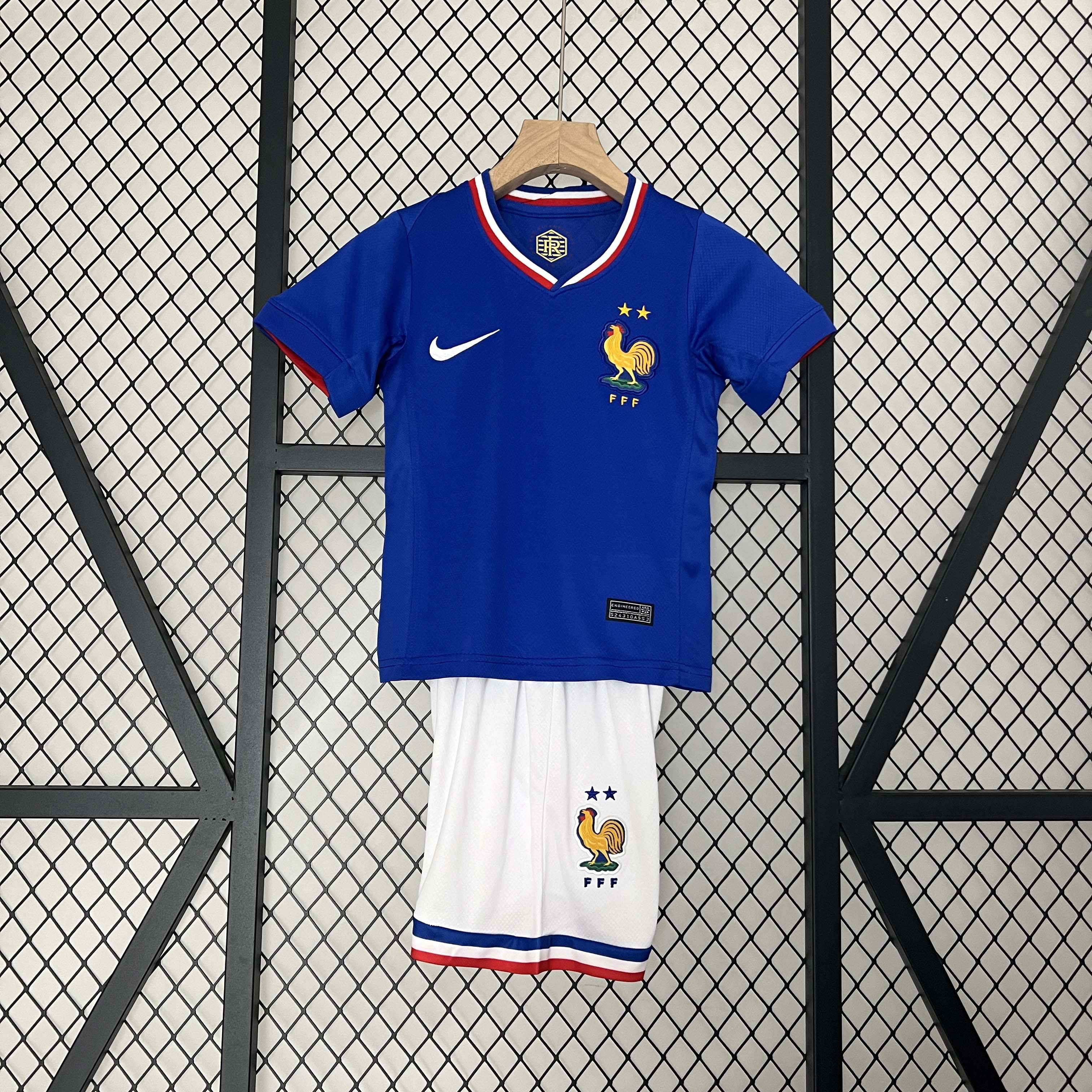 2024 France Home Football Shirt AAA fan-grade Kids Size