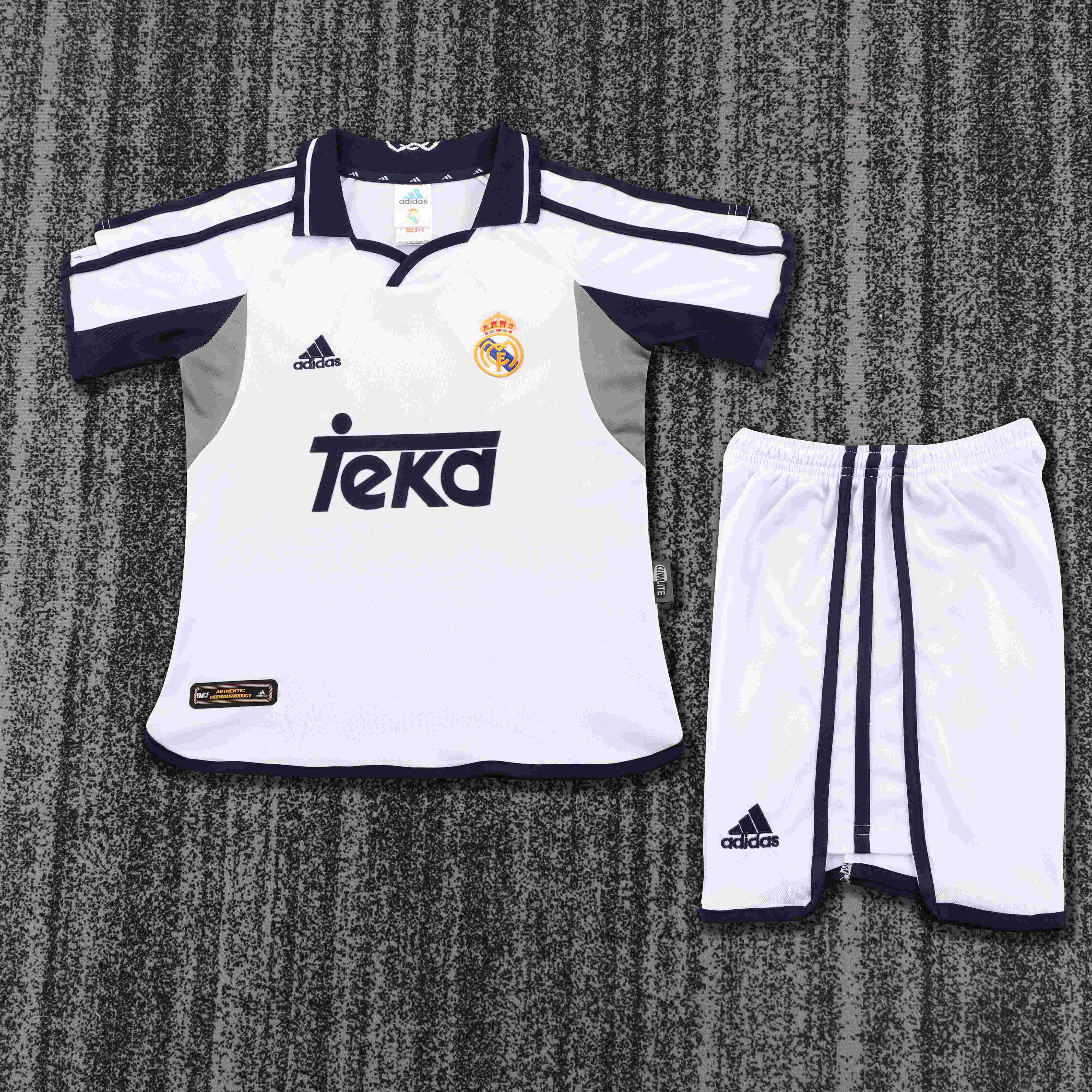 2000-2001 Retro Real Madrid Home Football Shirt AAA fan-grade Kids Size