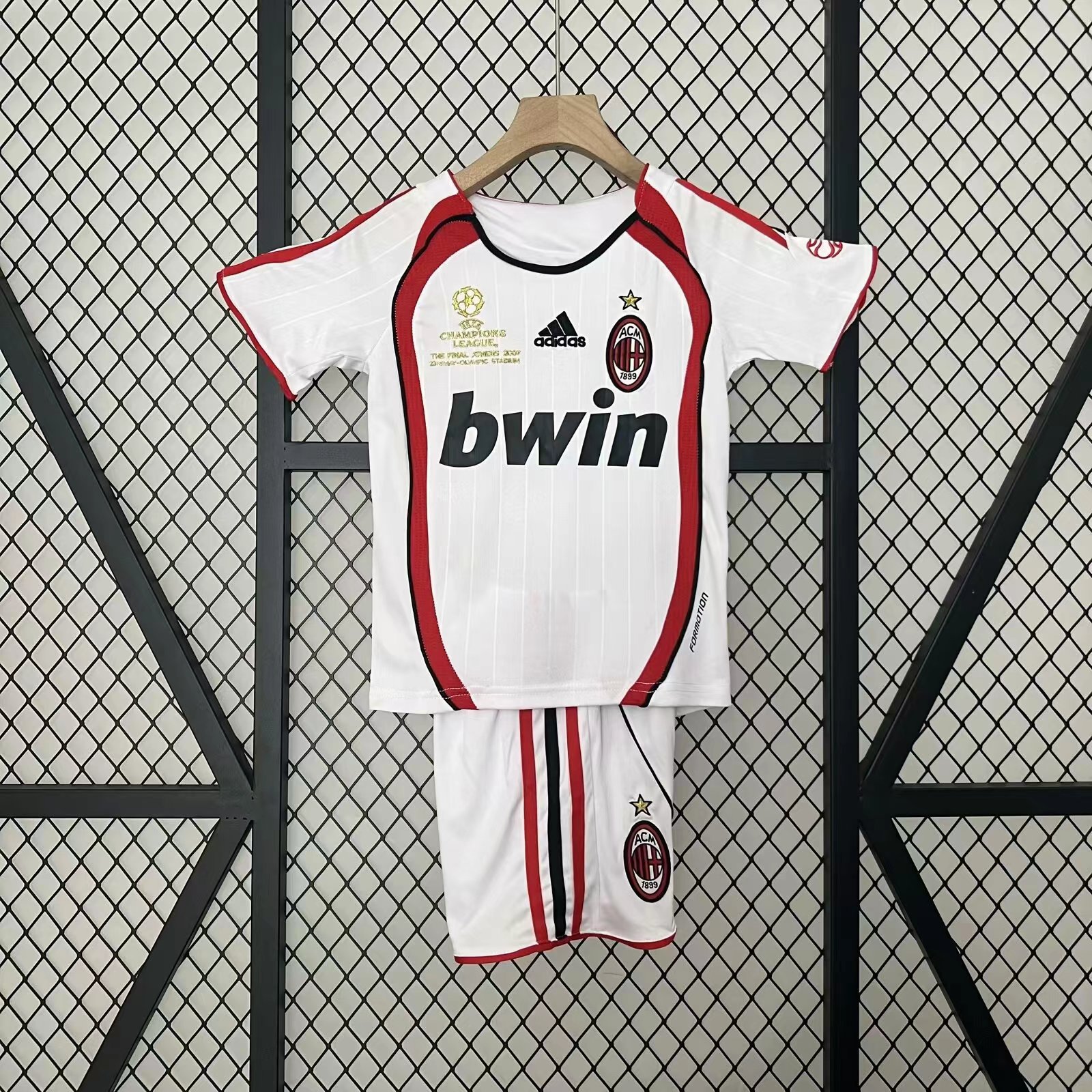 2005/2006 Retro AC Milan Away Football Shirt AAA fan-grade Kids Size