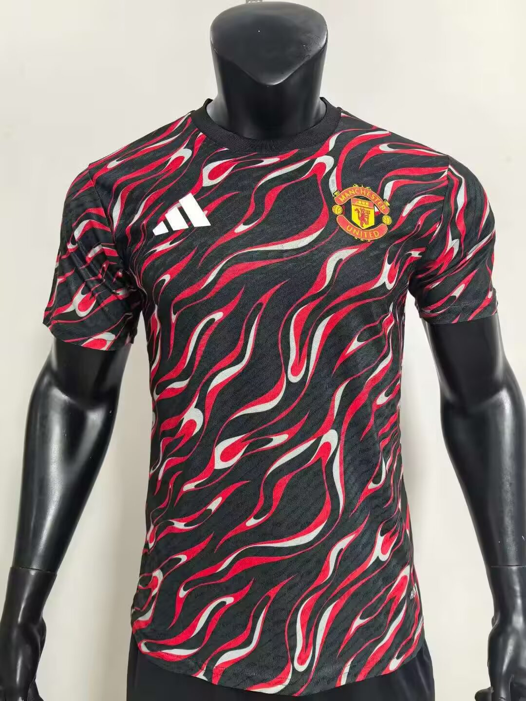 2025/2026 Player Version Manchester United training uniforms Football Shirt AAA fan-grade