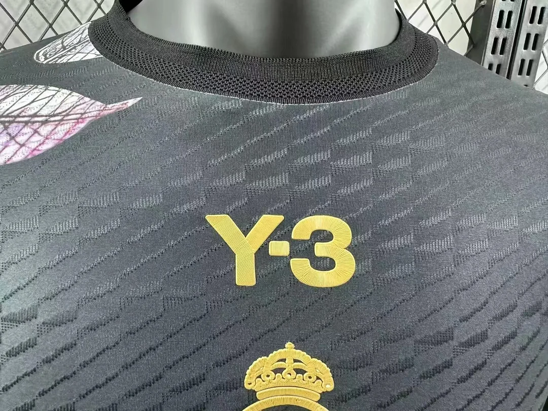 2024/2025 Player Version Real Madrid Special Edition Jersey 05 — view 4